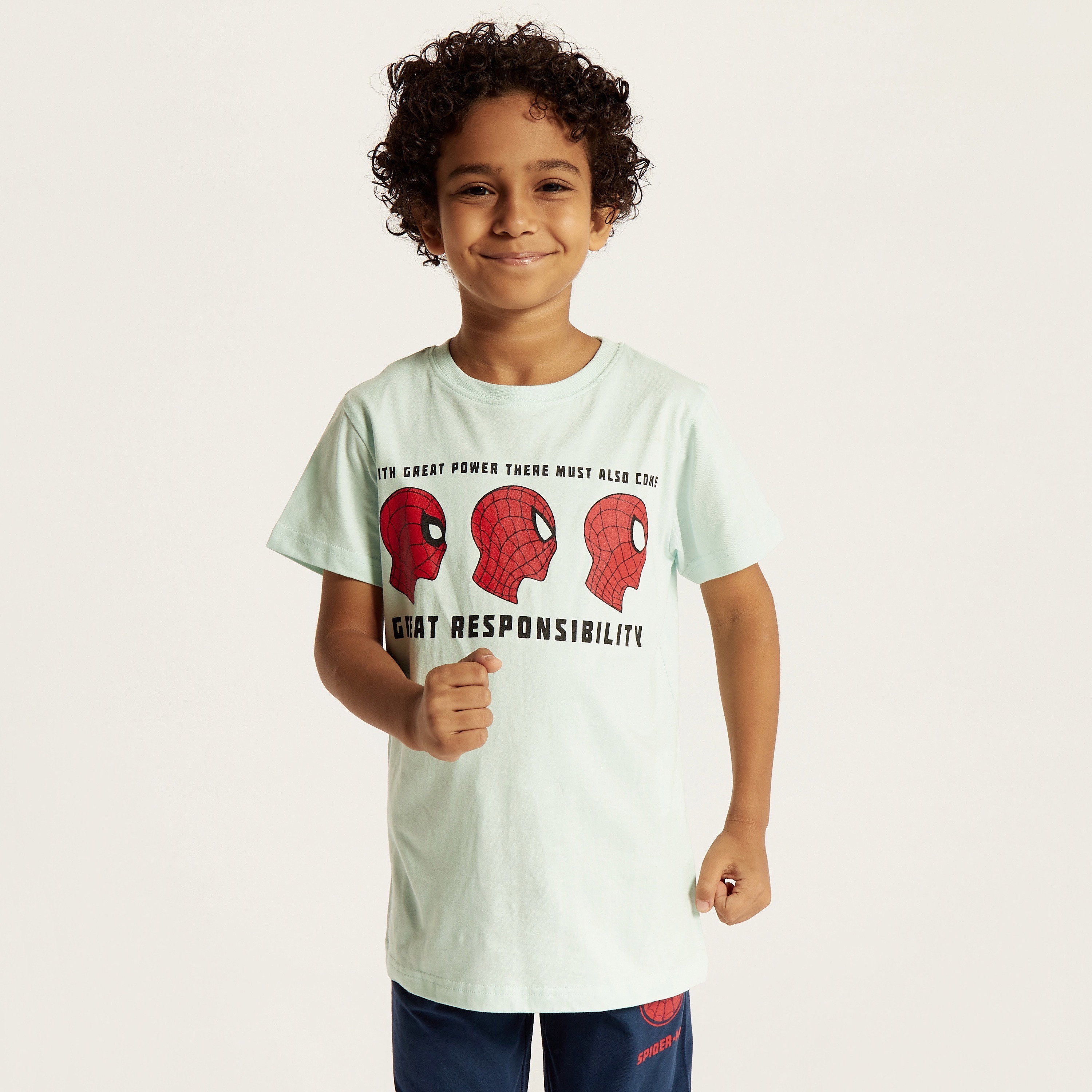 طقم بنطلون بيجاما وتيشيرت بياقة ضيقة وطبعات سبايدر مان-boys-clothing-nightwear-image-2