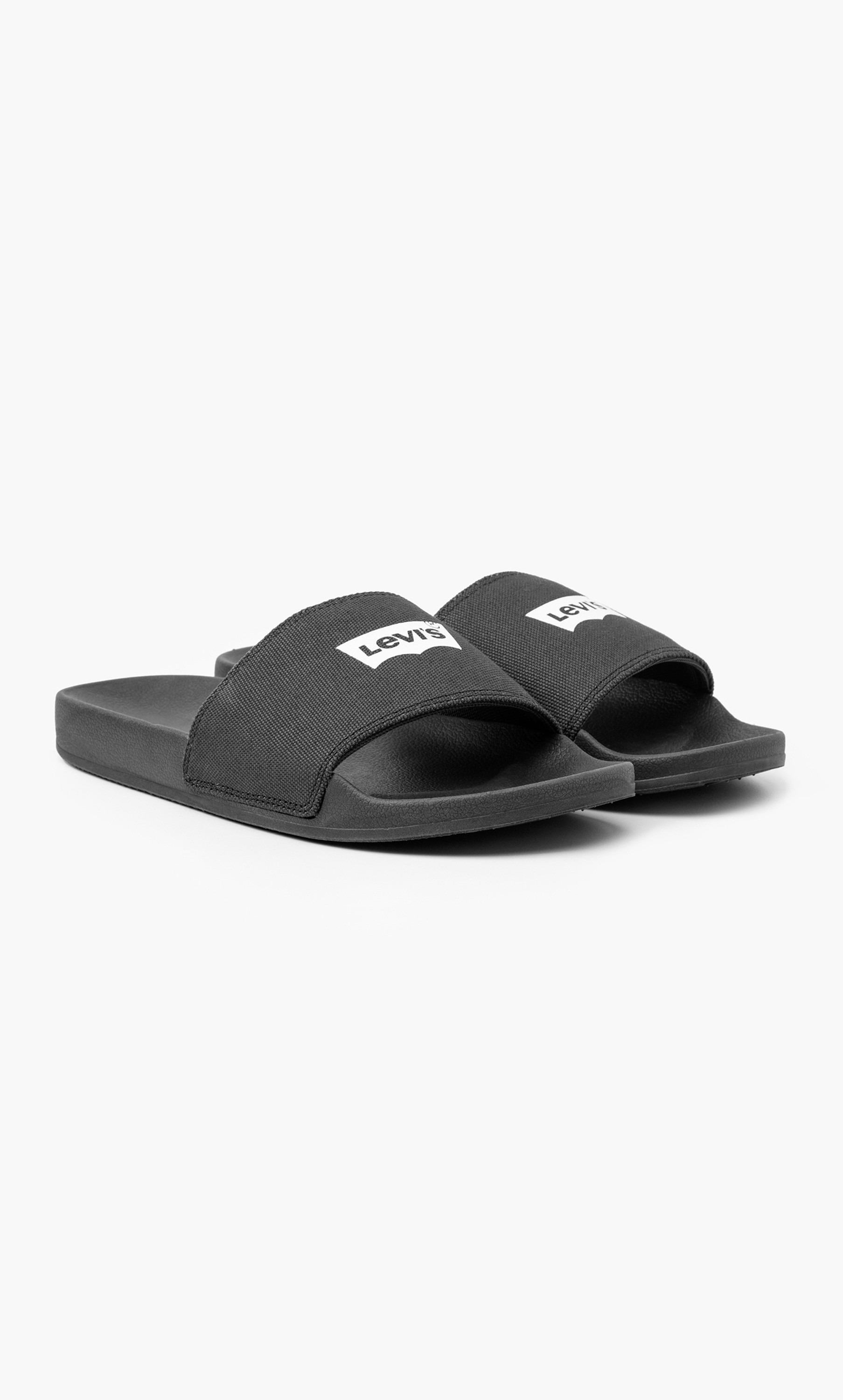 سلايدز كاجوال من ليفايز ذٰو جون باتوينج بشعار للنساء-women-shoes-flipflopsandslides-image-1