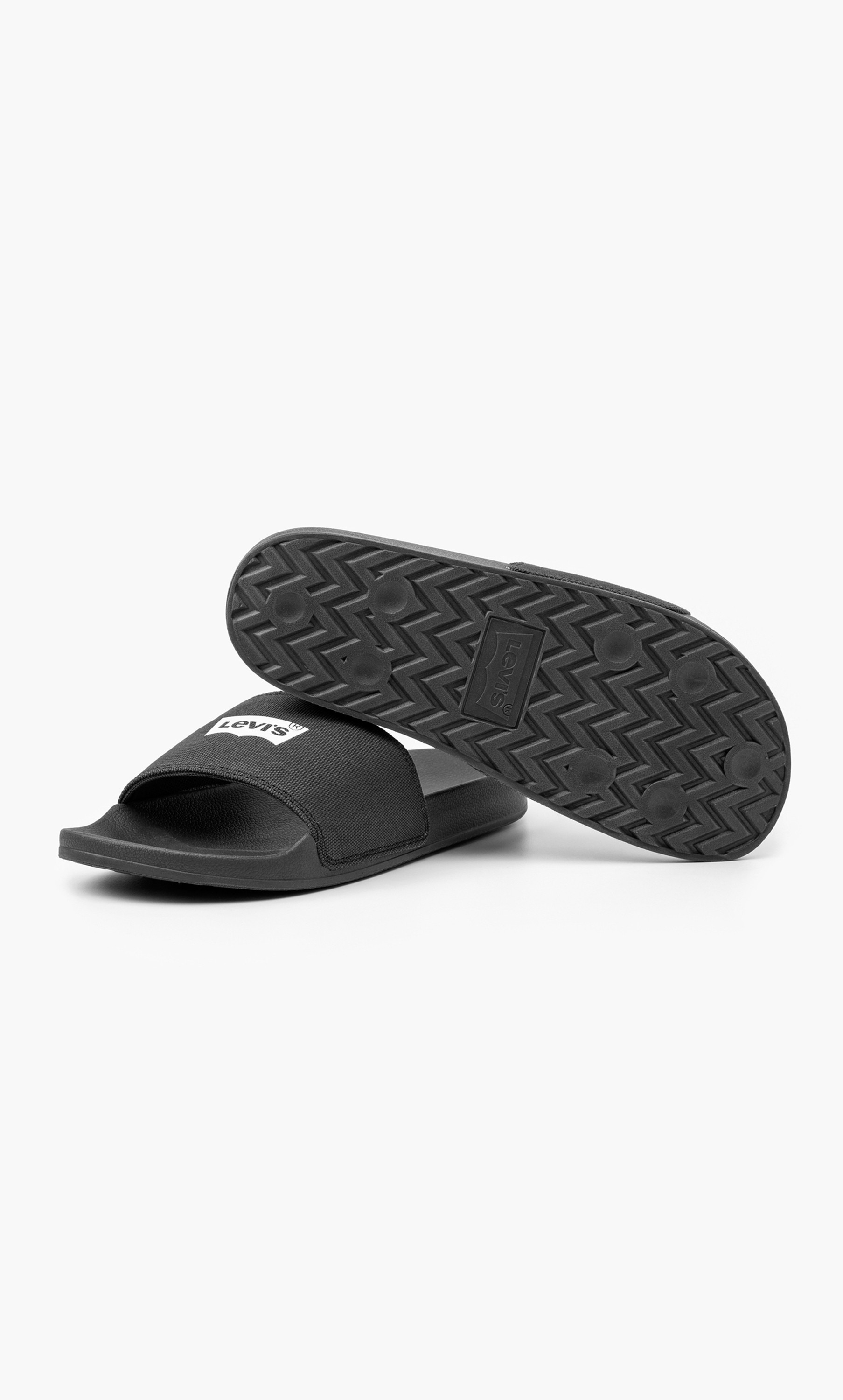سلايدز كاجوال من ليفايز ذٰو جون باتوينج بشعار للنساء-women-shoes-flipflopsandslides-image-4