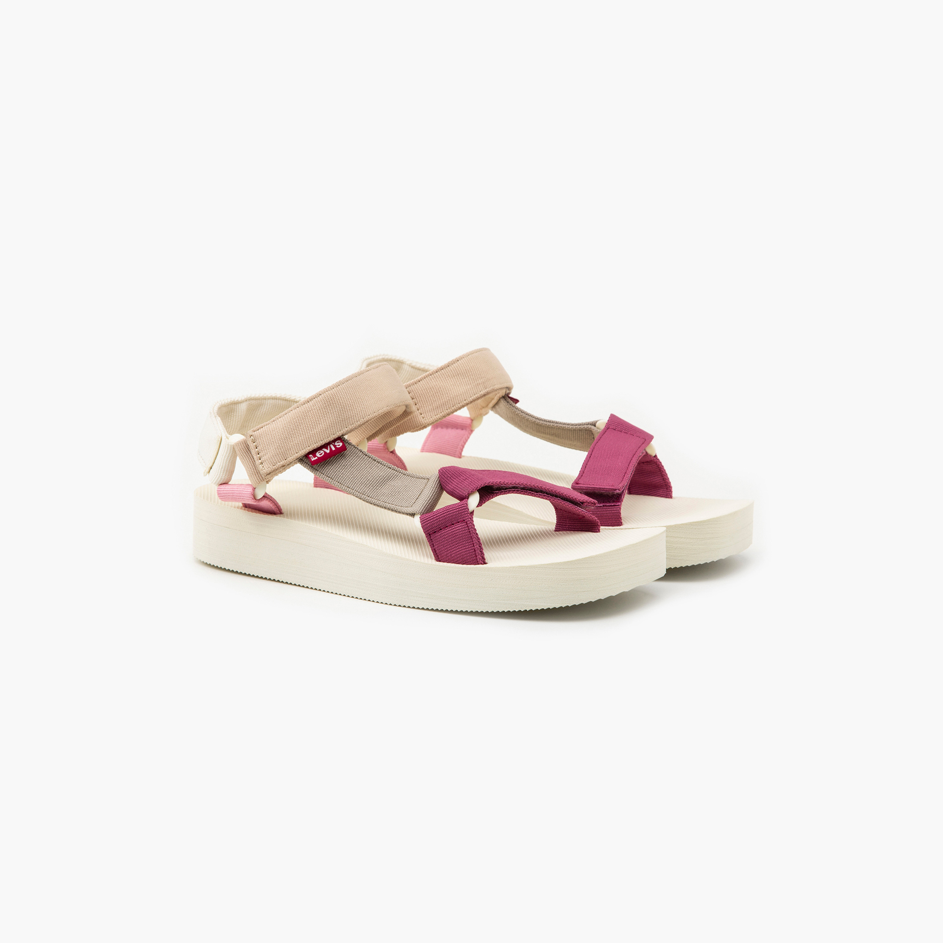 صندل نسائي منخفض من ليفايز كاديس بإغلاق فيلكرو D53130008-women-shoes-sandals-flats-image-1