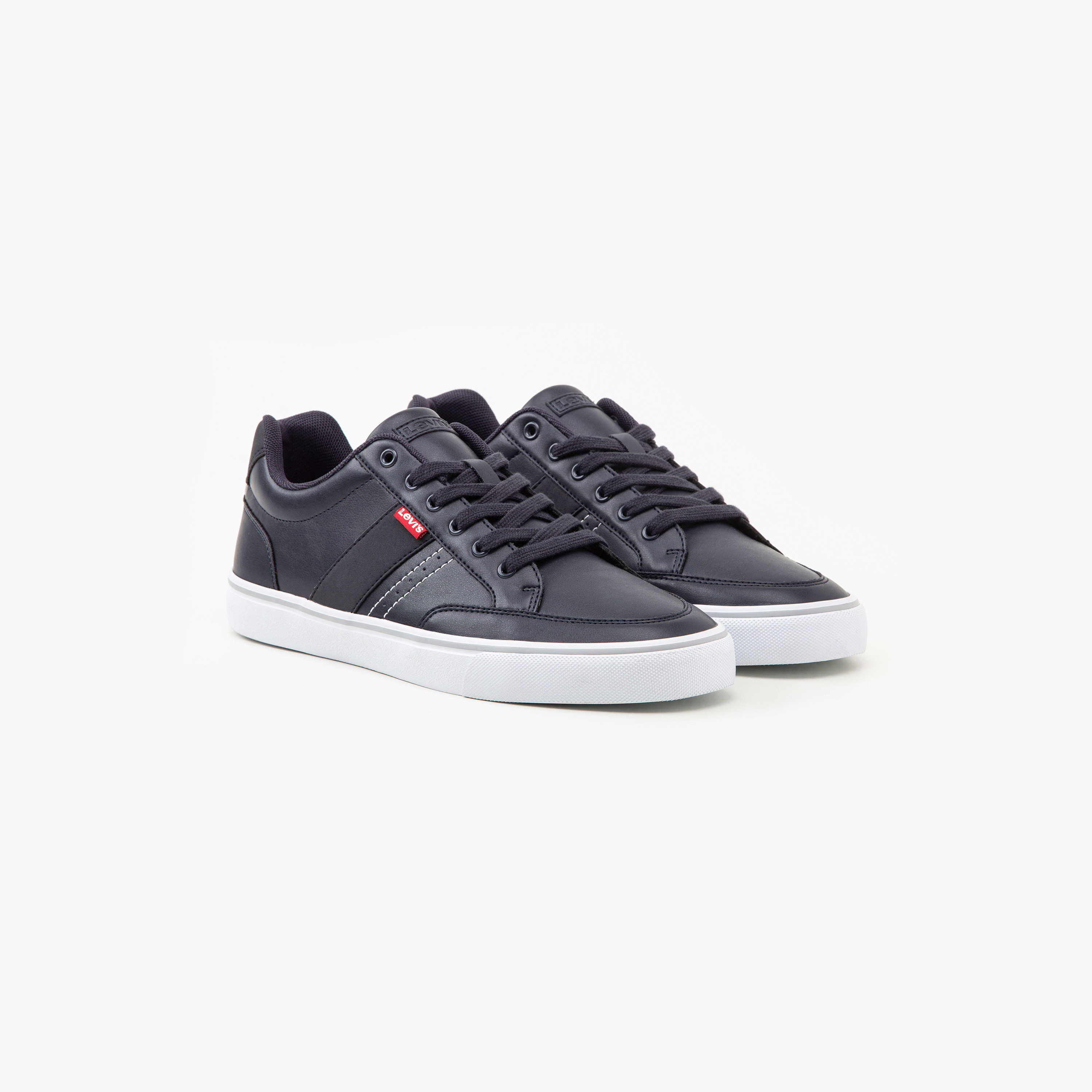 ليفايز- حذاء رياضي للرجال بكاحل منخفض ورباط | D53950006-men-shoes-sneakers-image-1