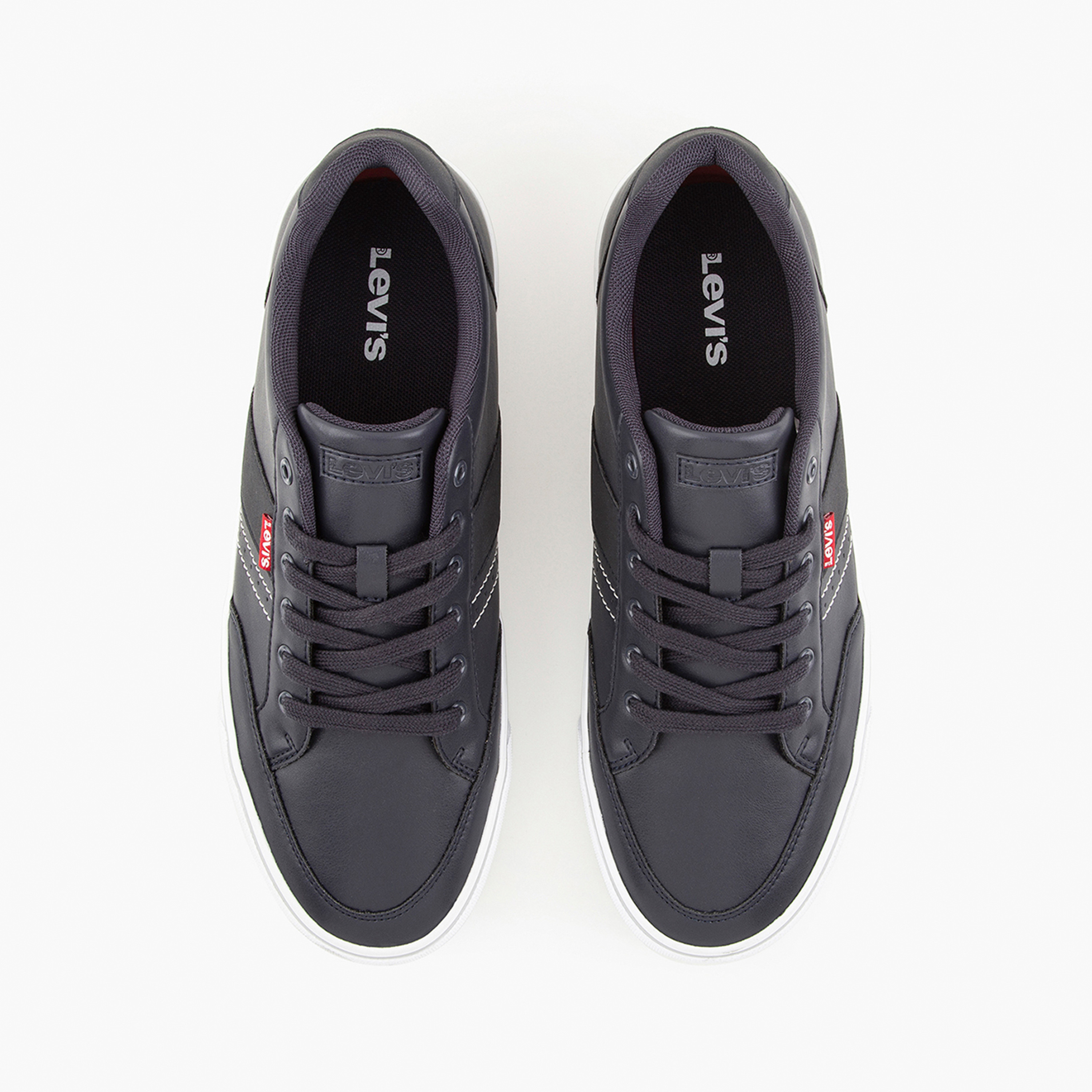 ليفايز- حذاء رياضي للرجال بكاحل منخفض ورباط | D53950006-men-shoes-sneakers-image-3