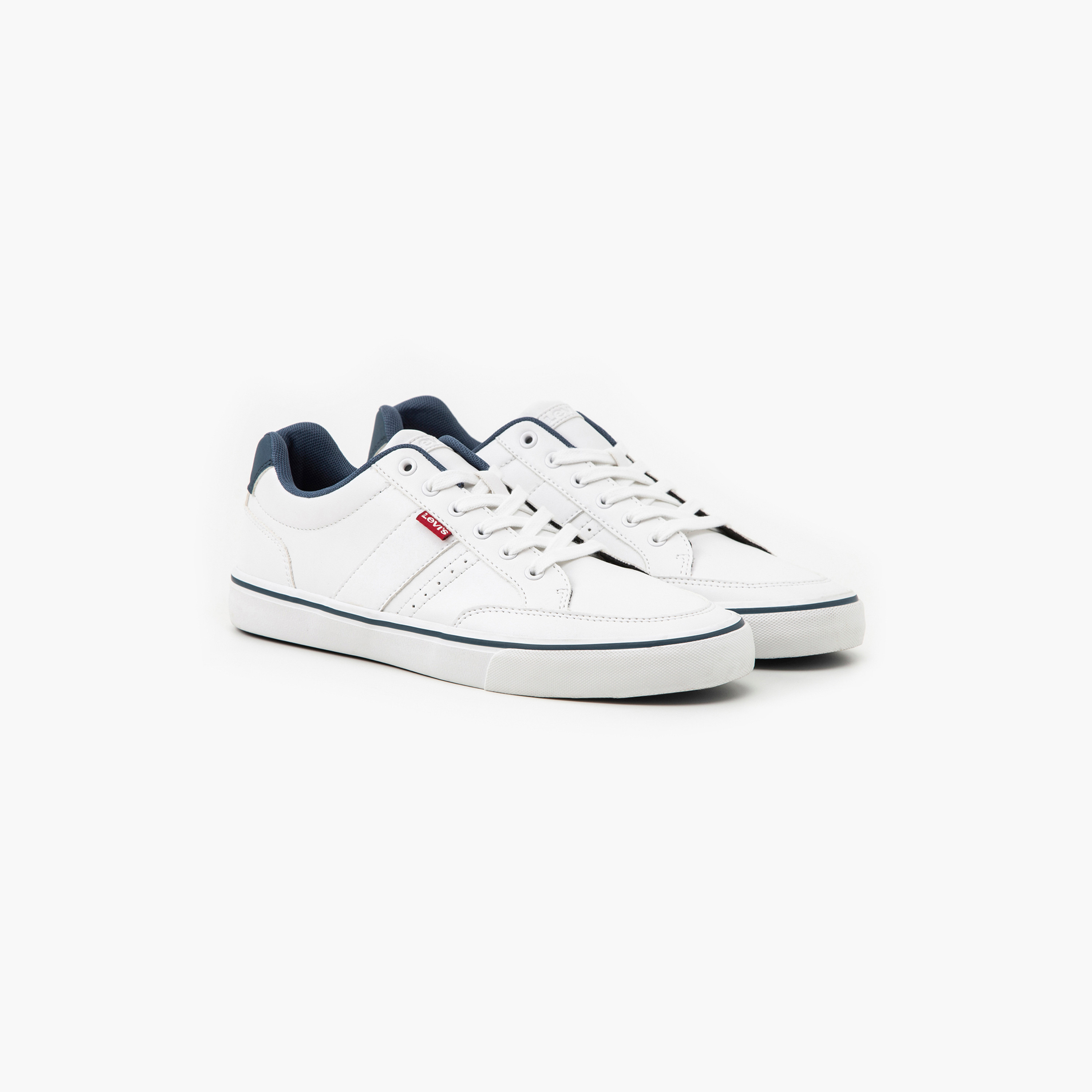 ليفايز - حذاء رياضي بكاحل منخفض وأربطة للرجال | D53950009-men-shoes-sneakers-image-1
