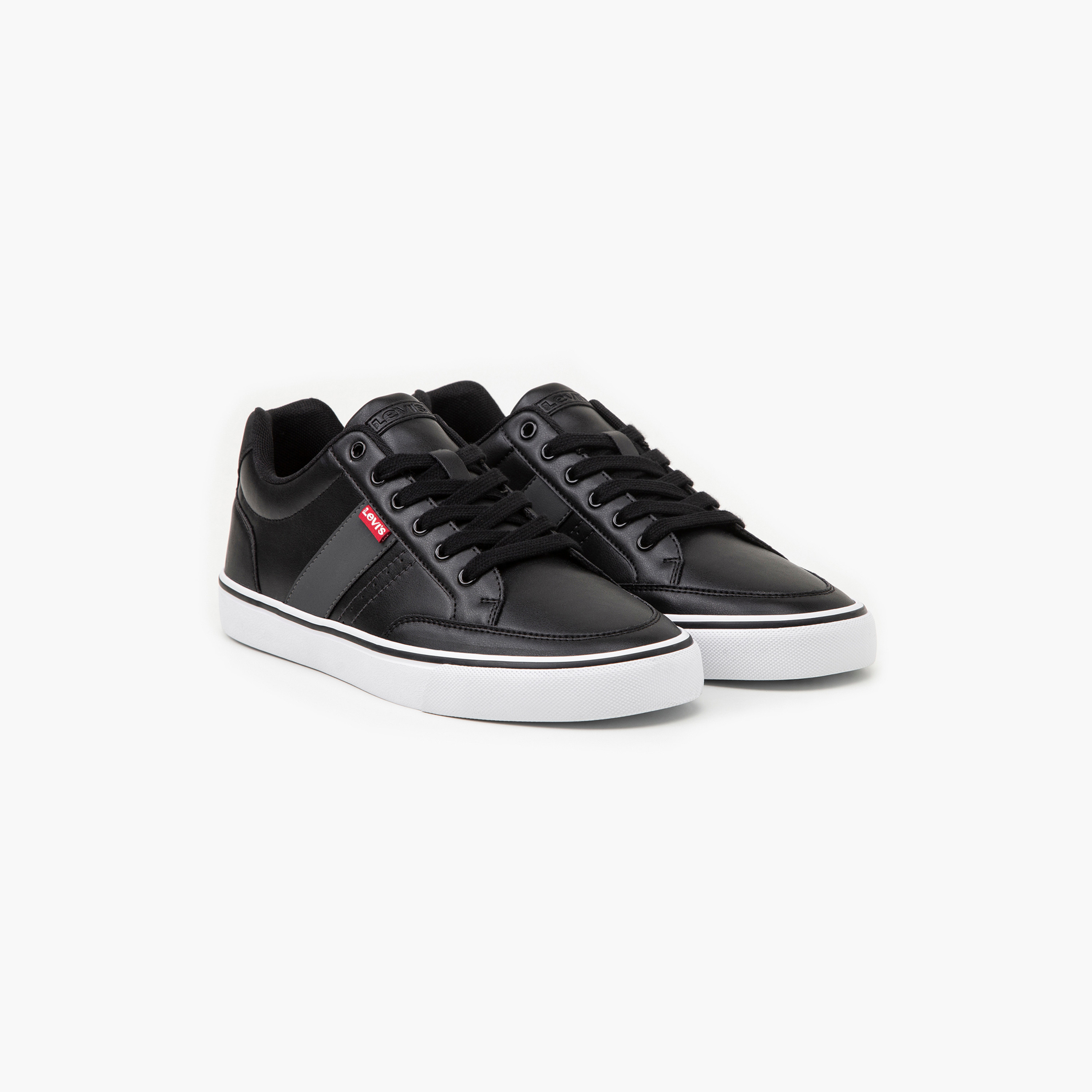 حذاء سنيكرز للرجال برباط علوي منخفض من ليفيس ترنر 20 D53950013-men-shoes-sneakers-image-1