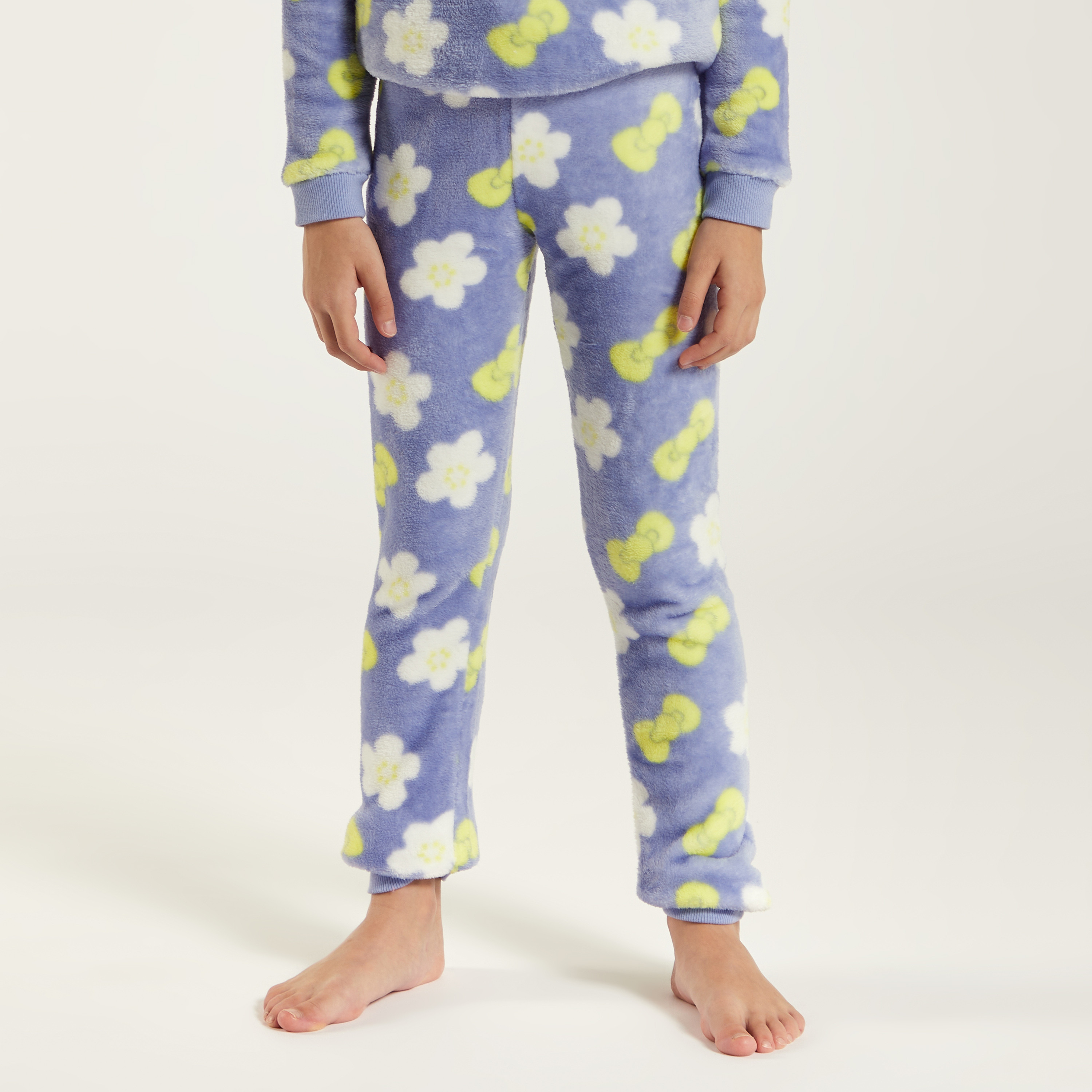 Sanrio Hello Kitty Embroidered T-shirt and Pyjama Set-girls-clothing-nightwear-image-3