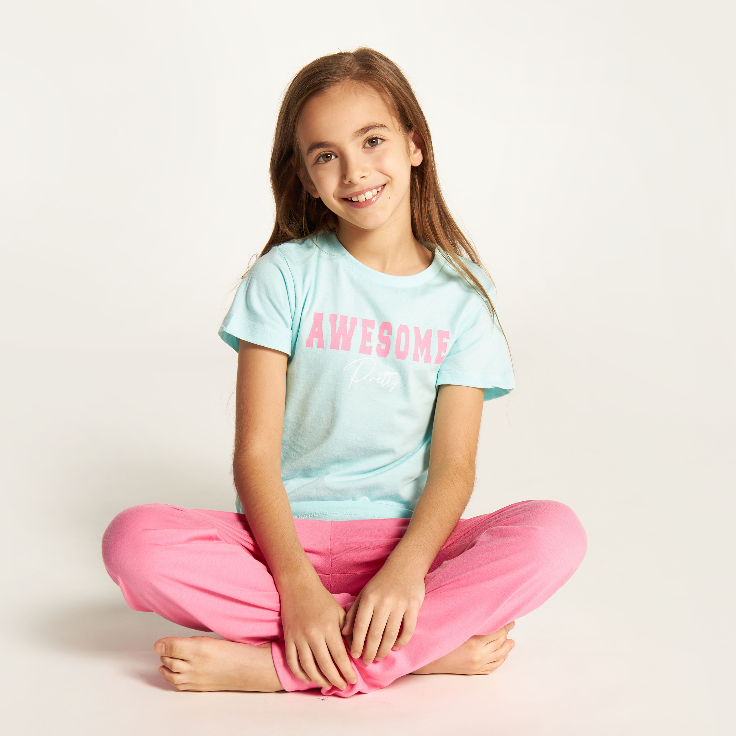 طقم بنطلون بيجاما وتيشيرت بياقة مستديرة وطبعات من جونيورز-girls-clothing-nightwear-image-2