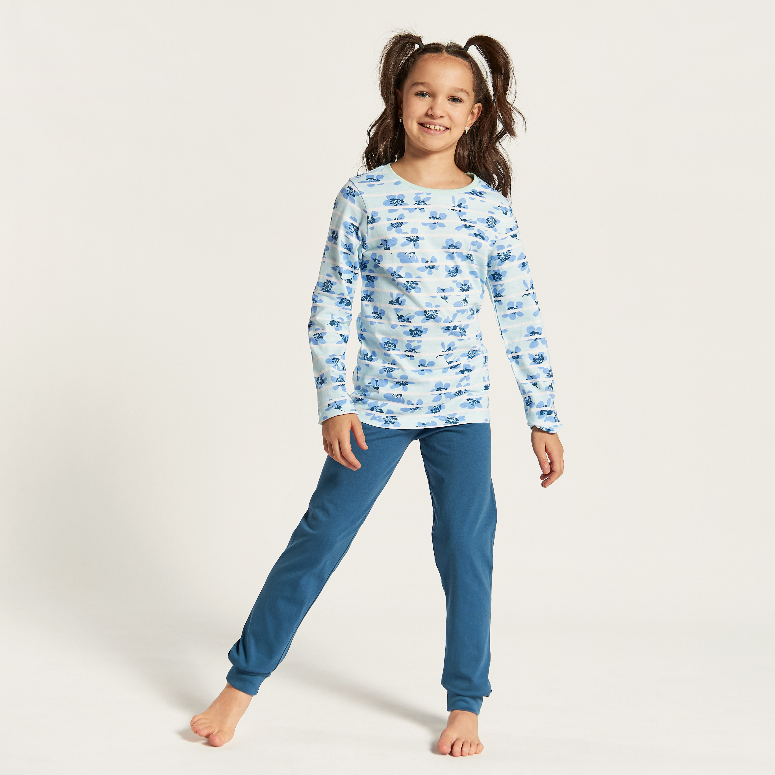 Juniors Printed T-shirt and Elasticated Pyjamas - Set of 3-girls-clothing-nightwear-image-8