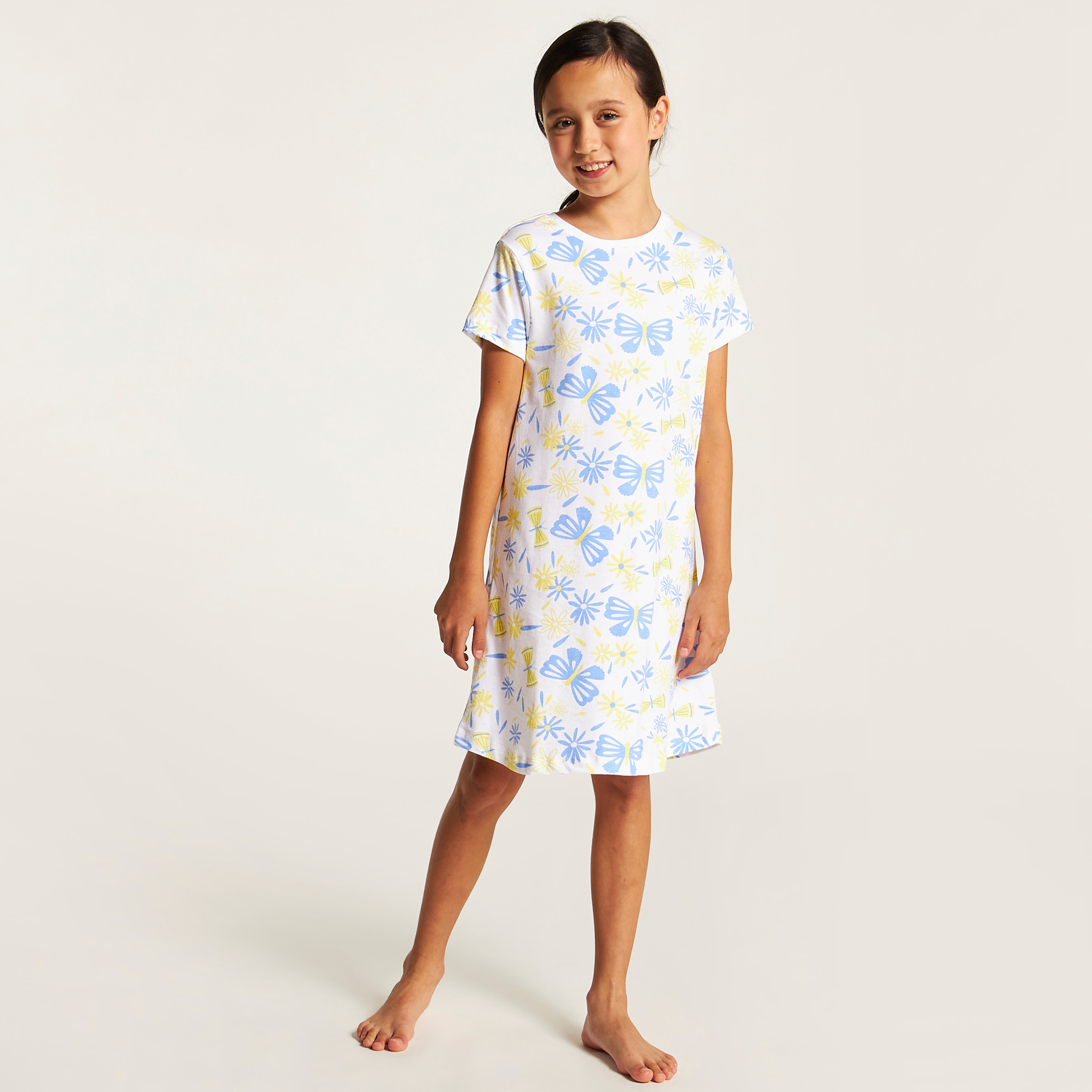 قميص نوم بياقة ضيقة وأكمام قصيرة وطبعات من جونيورز-girls-clothing-nightwear-image-2