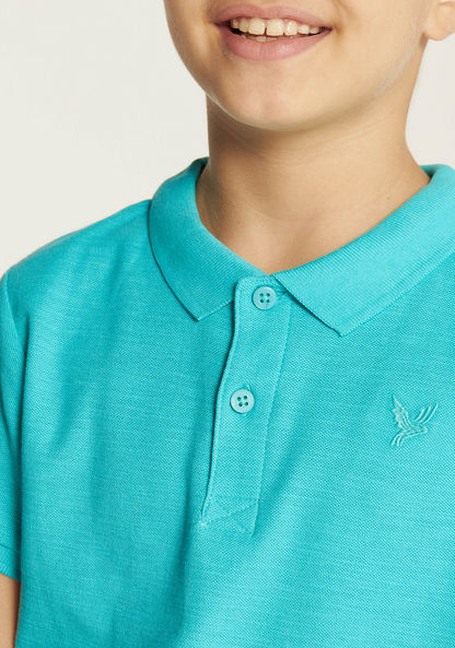 Juniors Solid Polo T-shirt with Short Sleeves and Button Closure