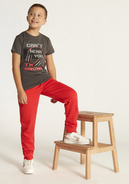 Juniors Typographic Print T-shirt with Crew Neck and Short Sleeves