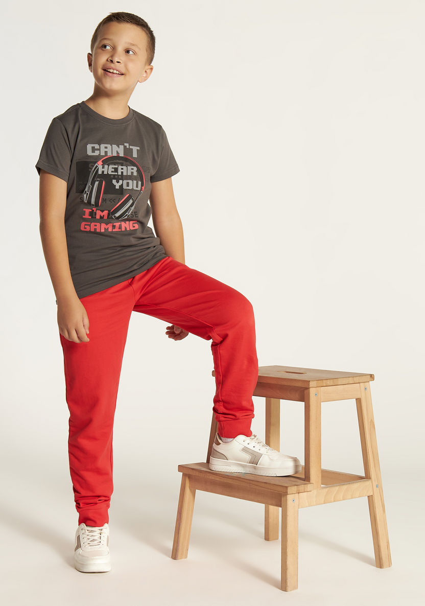 Juniors Typographic Print T-shirt with Crew Neck and Short Sleeves-T Shirts-image-0