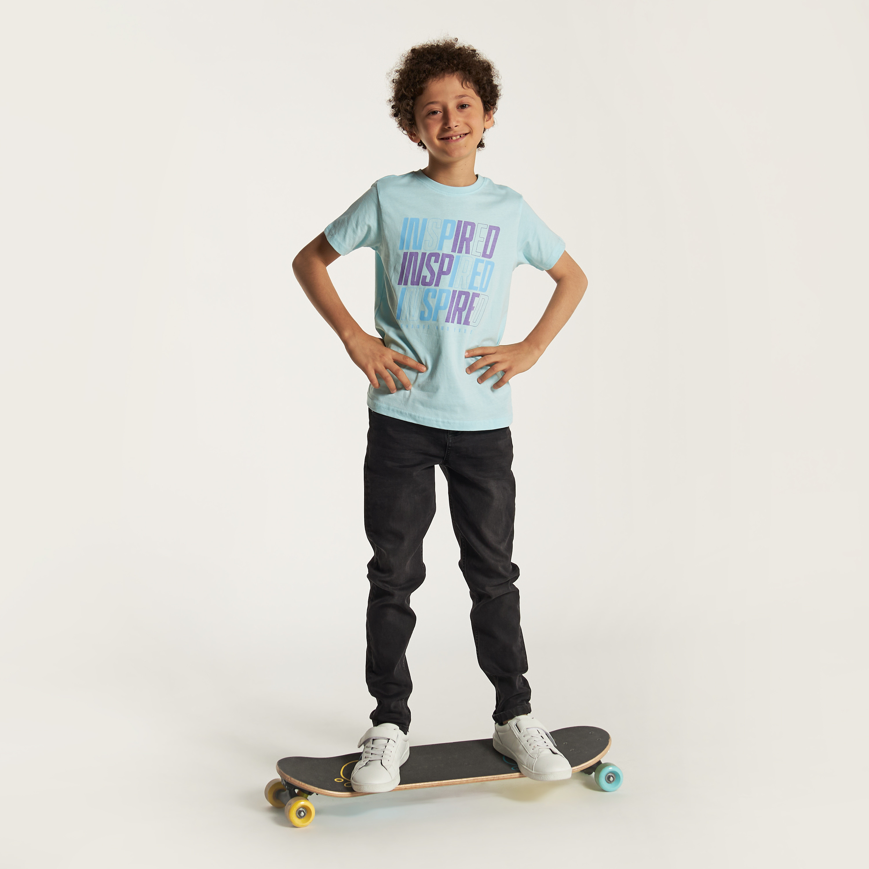 Juniors Typographic Print T-shirt with Crew Neck and Short Sleeves-boys-clothing-tshirtsandpolos-image-1