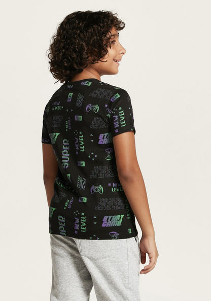 Juniors Gamer Print Crew Neck T-shirt with Short Sleeves