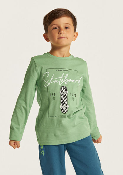 Juniors Skateboard Graphic Print T-shirt with Long Sleeves and Crew Neck-T Shirts-image-1