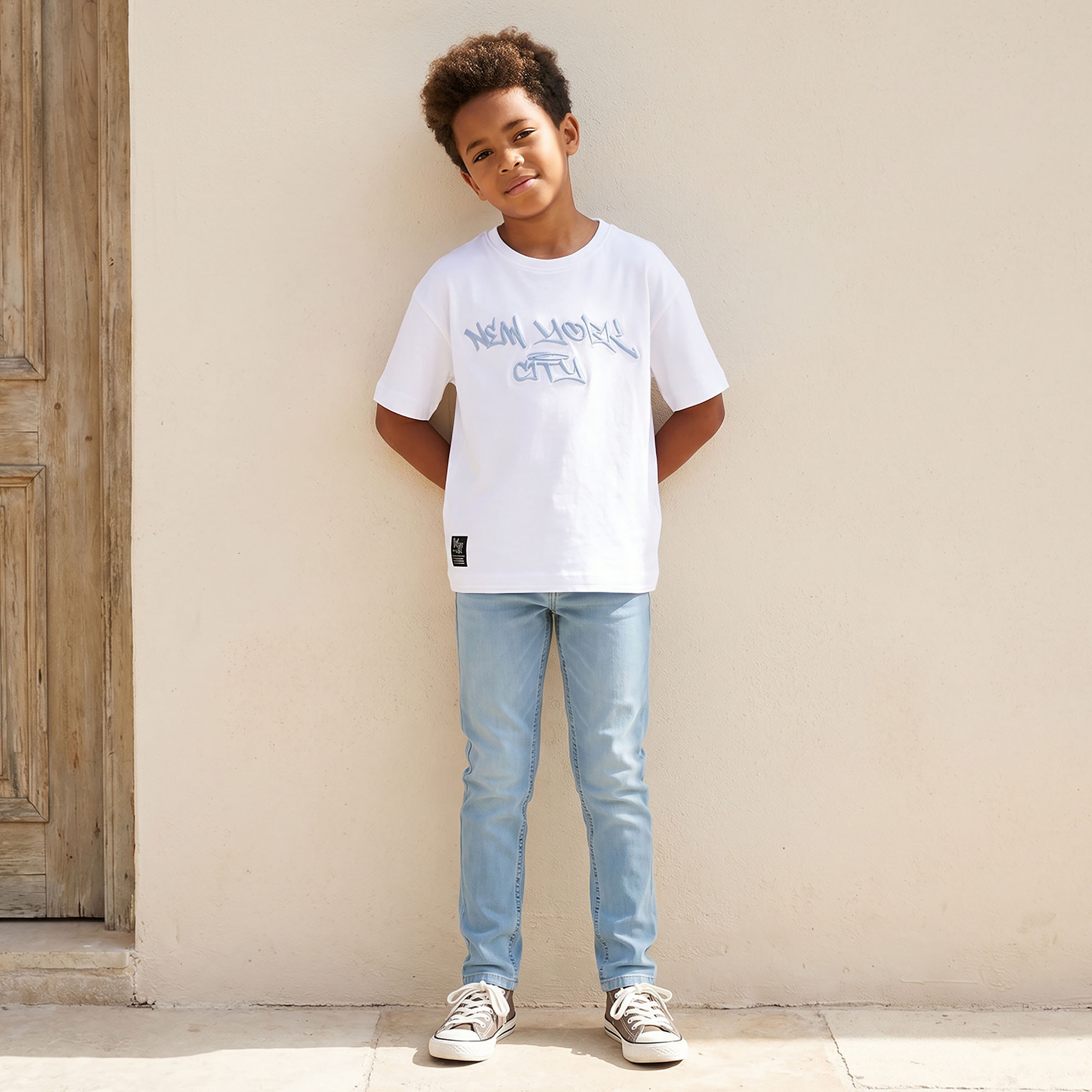 بنطلون جينز بقصّة سليم للأولاد من جونيورز-boys-clothing-bottoms-jeans-image-4