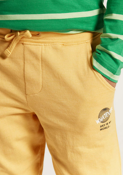 Juniors Printed Jog Pants with Drawstring Closure and Pockets