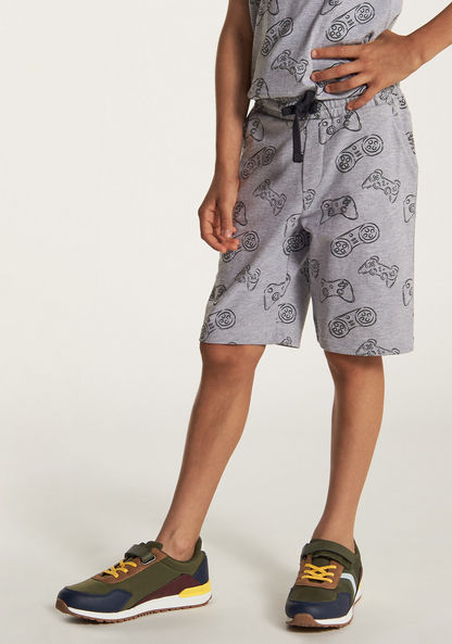 Juniors All Over Print Shorts with Drawstring Closure and Pockets