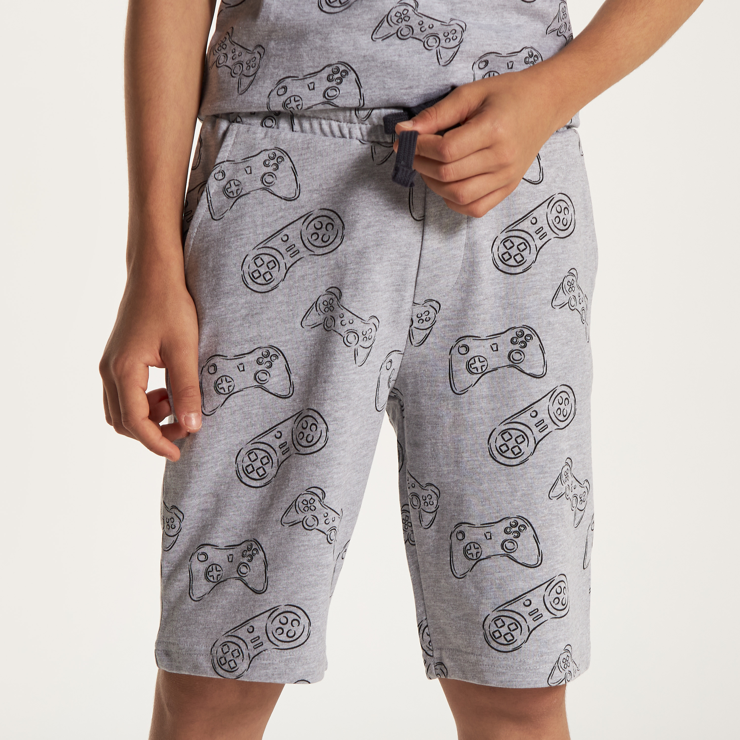 Juniors All Over Print Shorts with Drawstring Closure and Pockets-boys-clothing-bottoms-shorts-image-3