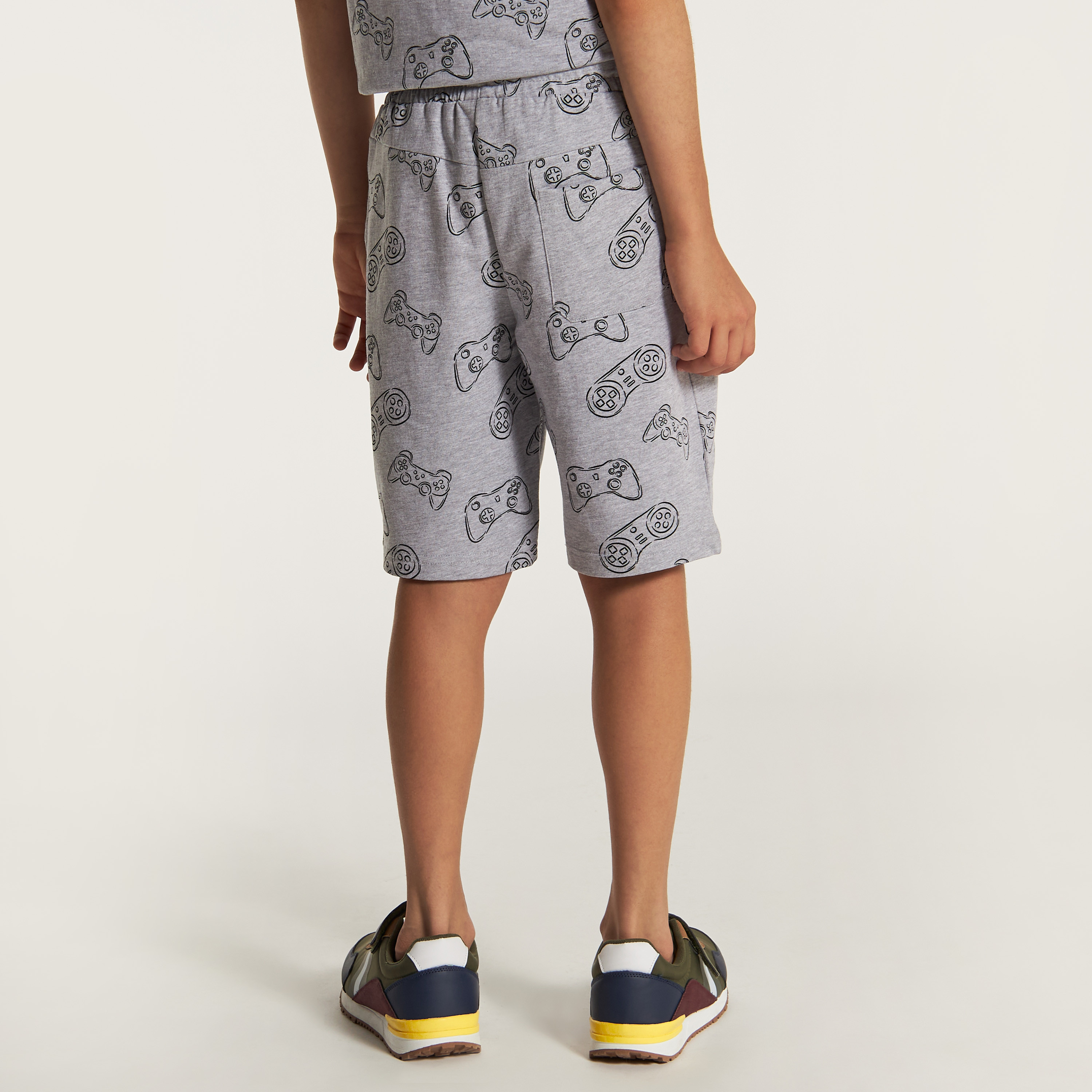 Juniors All Over Print Shorts with Drawstring Closure and Pockets-boys-clothing-bottoms-shorts-image-4