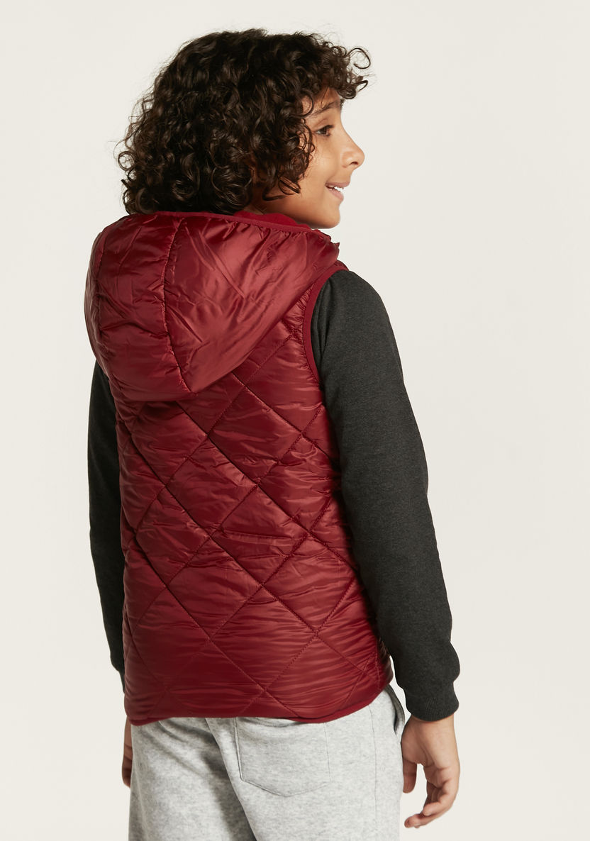 Juniors Quilted Sleeveless Gilet with Zip Closure-Coats and Jackets-image-3