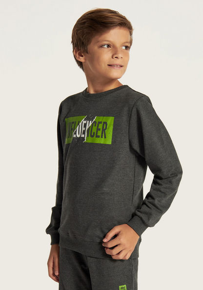Juniors Printed Sweatshirt with Crew Neck and Long Sleeves