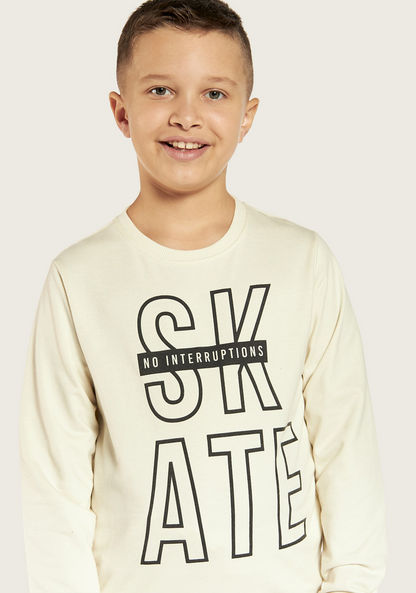 Juniors Typographic Print Sweatshirt with Round Neck and Long Sleeves-Sweaters and Cardigans-image-2