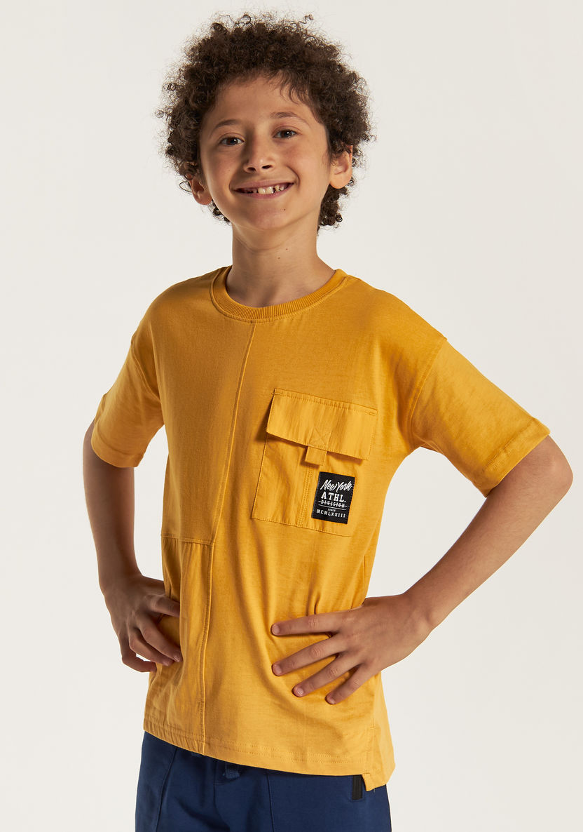 Juniors Solid T-shirt with Crew Neck and Pocket-T Shirts-image-2