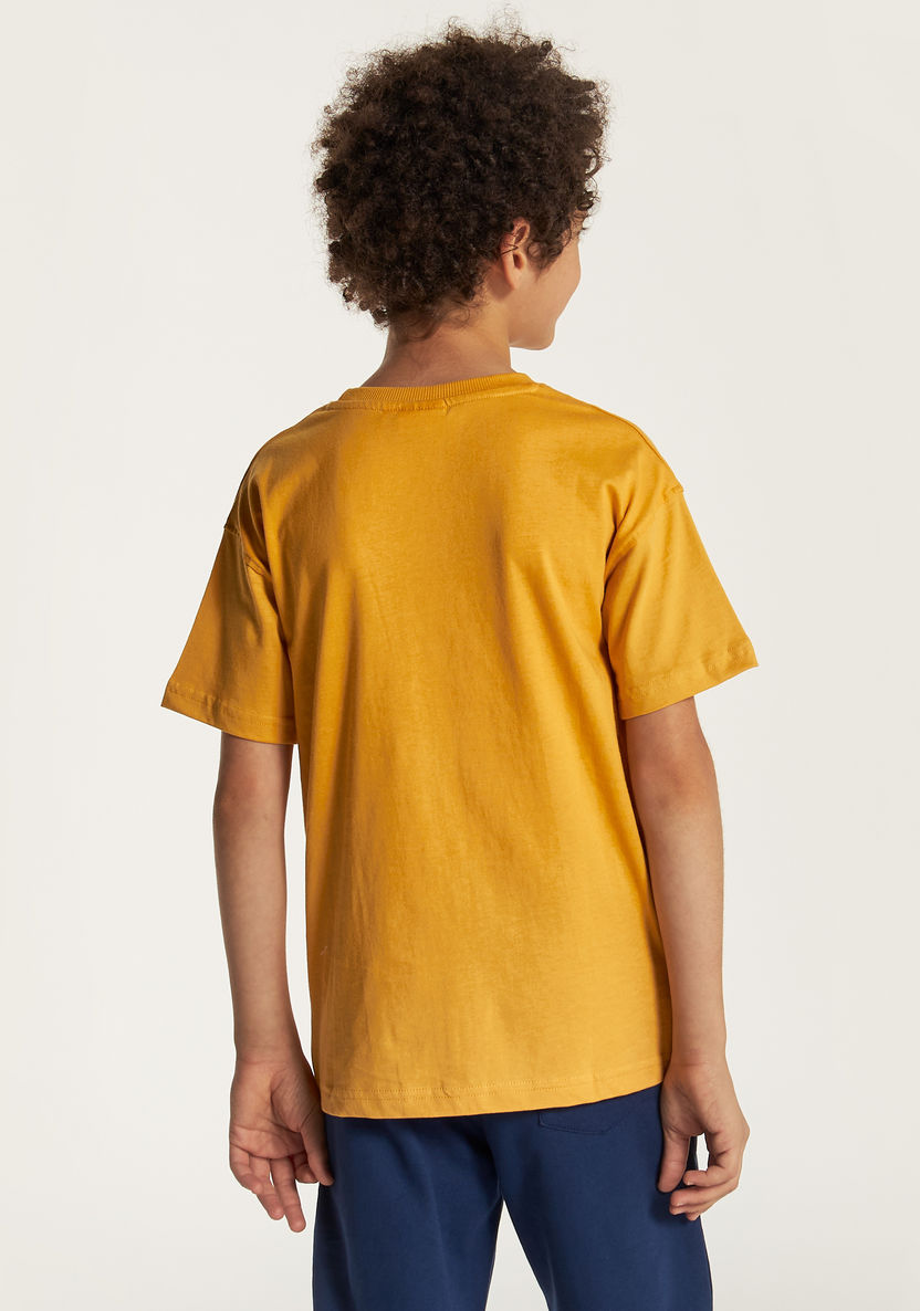 Juniors Solid T-shirt with Crew Neck and Pocket-T Shirts-image-4