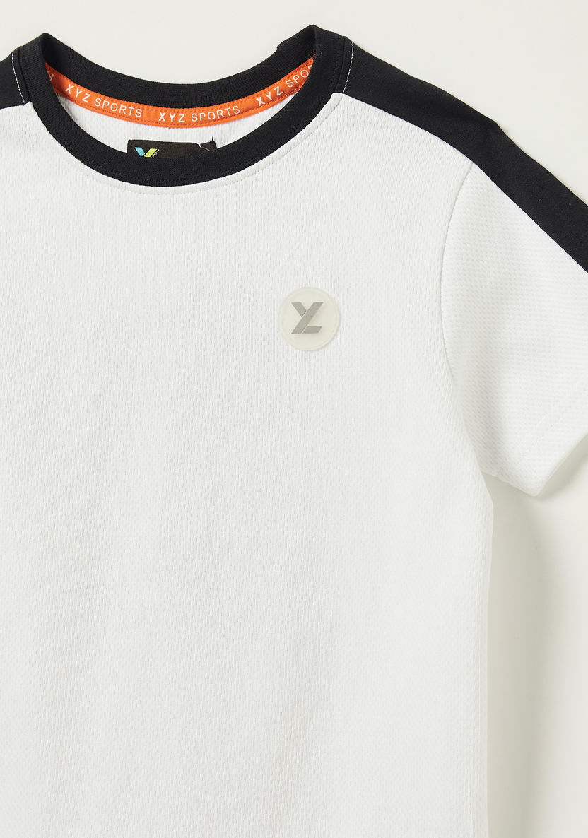 XYZ Printed Crew Neck T-shirt with Short Sleeves-Tops-image-1