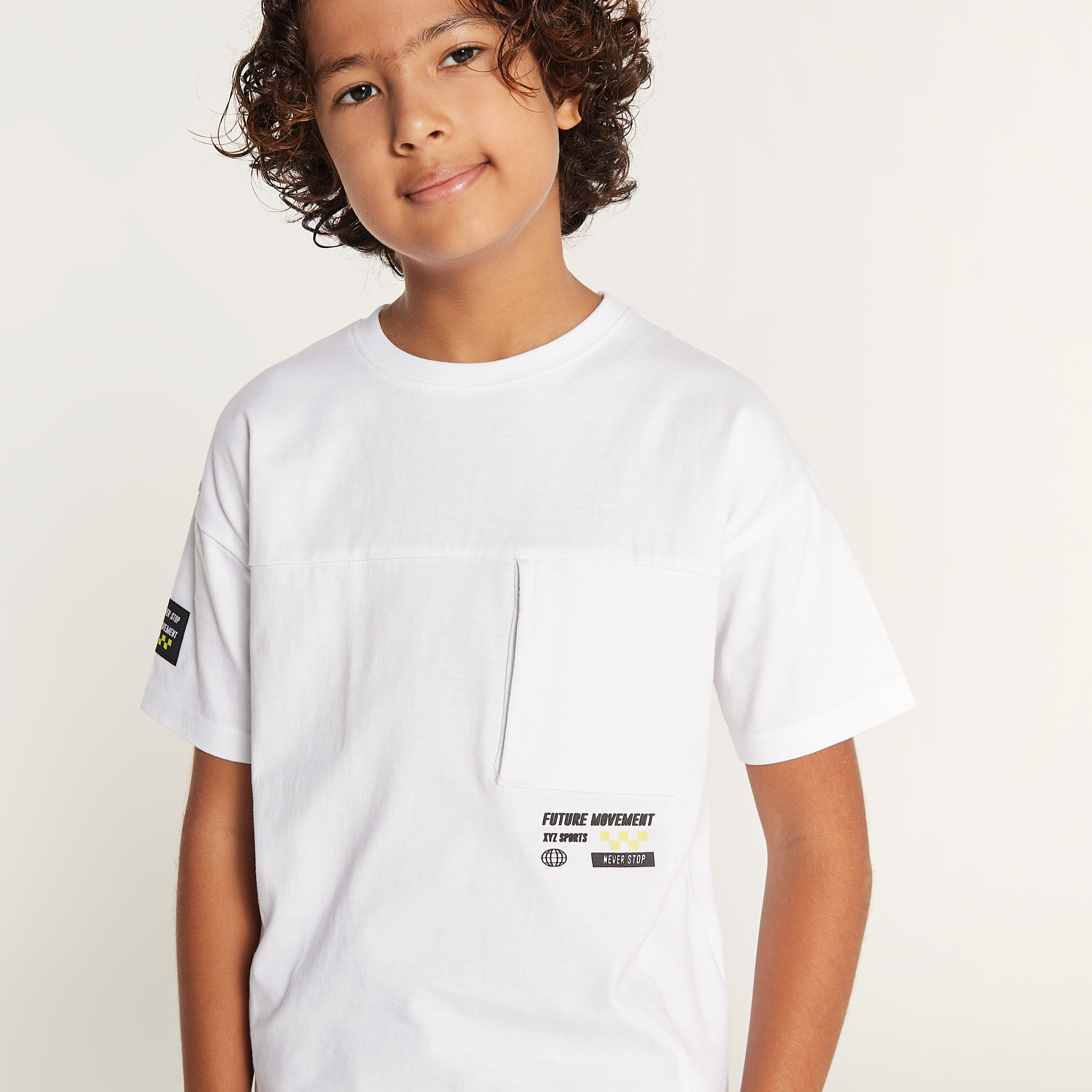 XYZ Printed Crew Neck T-shirt with Short Sleeves and Pocket-sports-boys-clothing-tops-image-3