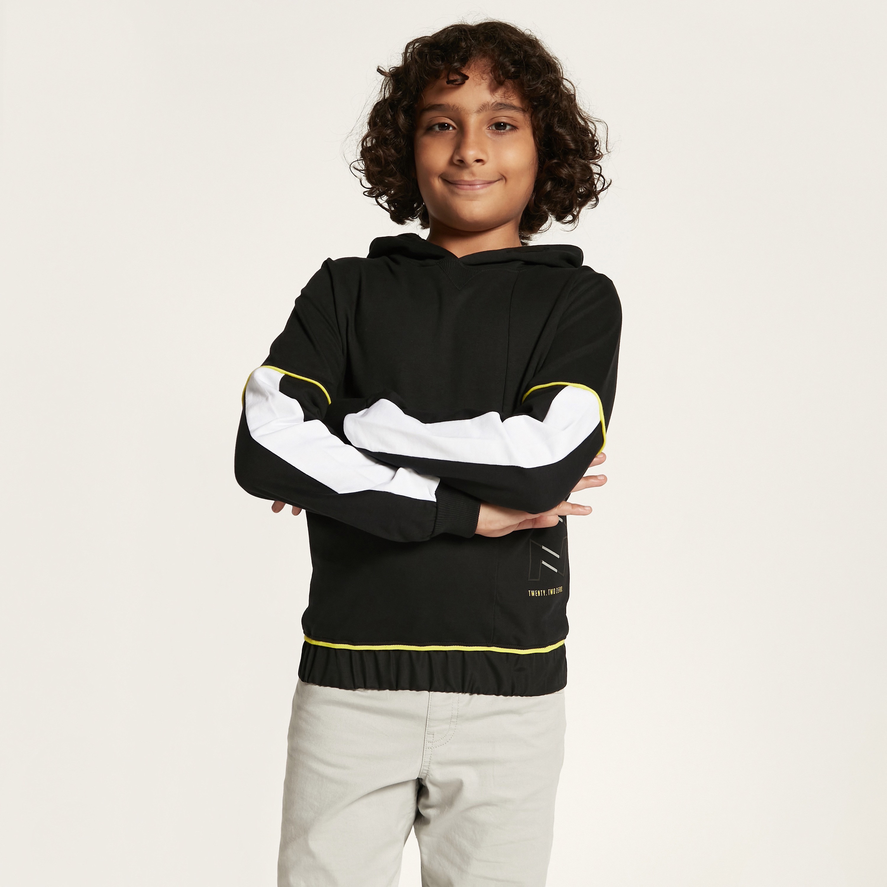 XYZ Logo Print Pullover with Hood and Long Sleeves-boys-clothing-jacketsandcoats-image-2