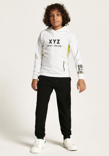 XYZ Logo Print Sweatshirt with Hood and Long Sleeves