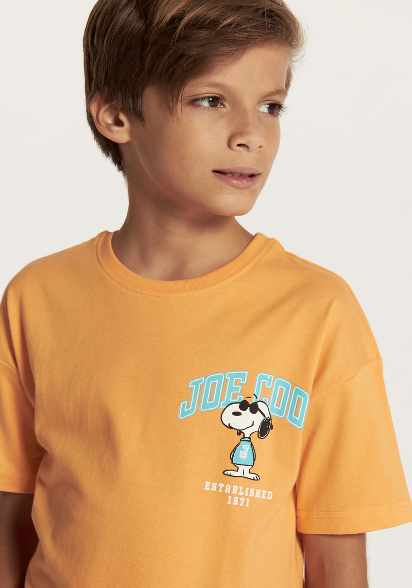 Snoopy Print T-shirt with Short Sleeves and Crew Neck-T Shirts-image-2