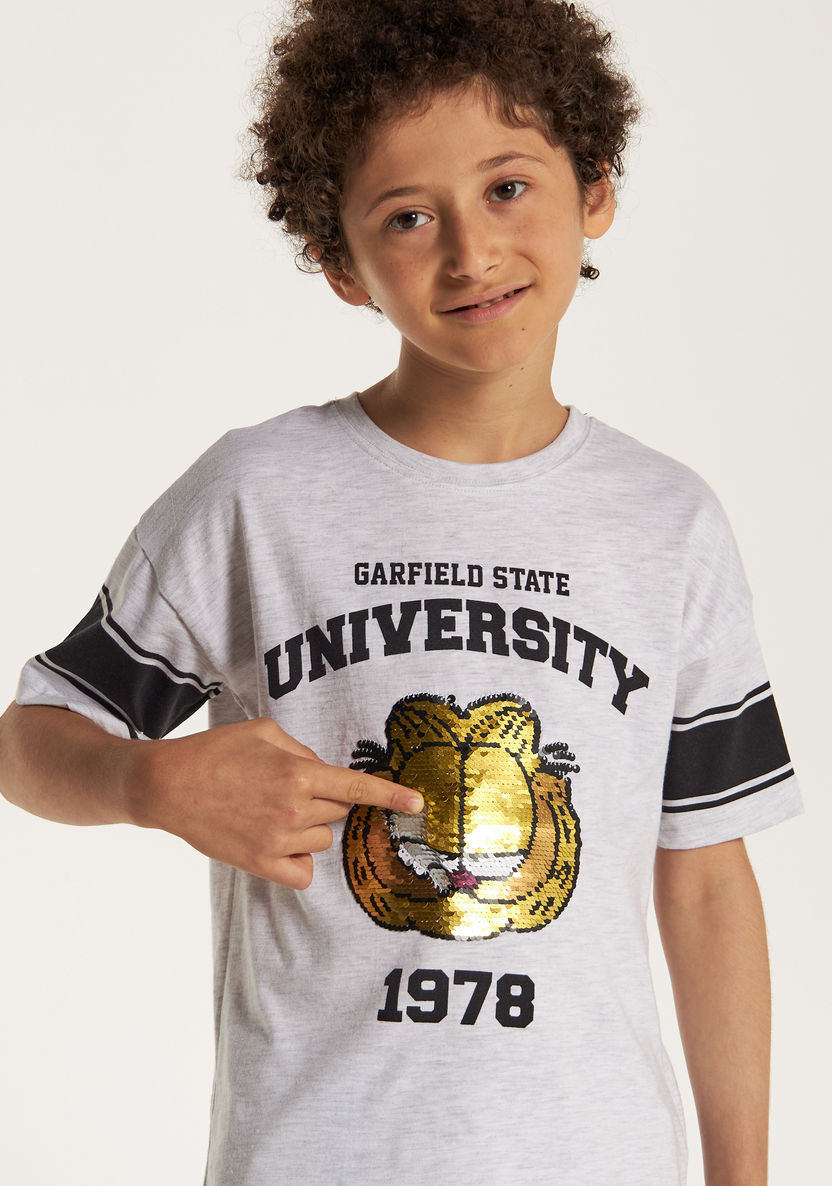 Garfield Print Crew Neck T-shirt with Short Sleeves and Sequin Detail-T Shirts-image-3