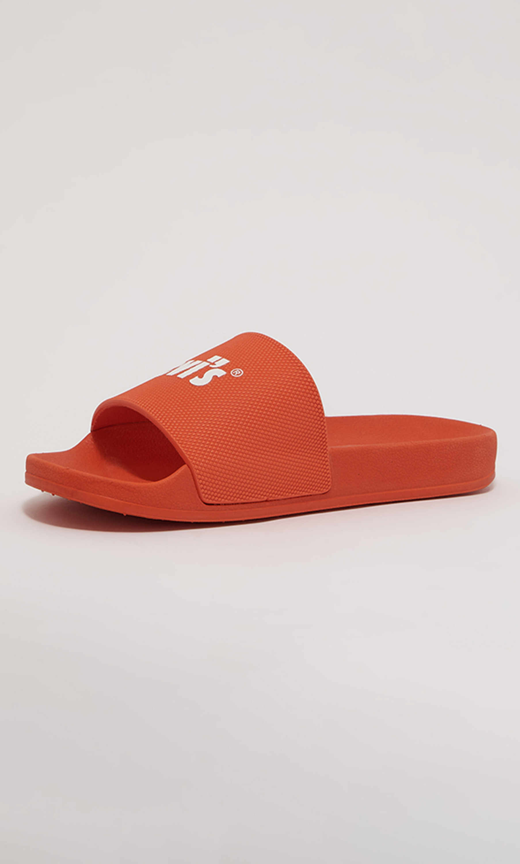 سلايدرز ليفايز للنساء مع لون برتقالي بشعار مفتوح من الأمام مع منسوج-women-shoes-flipflopsandslides-image-2