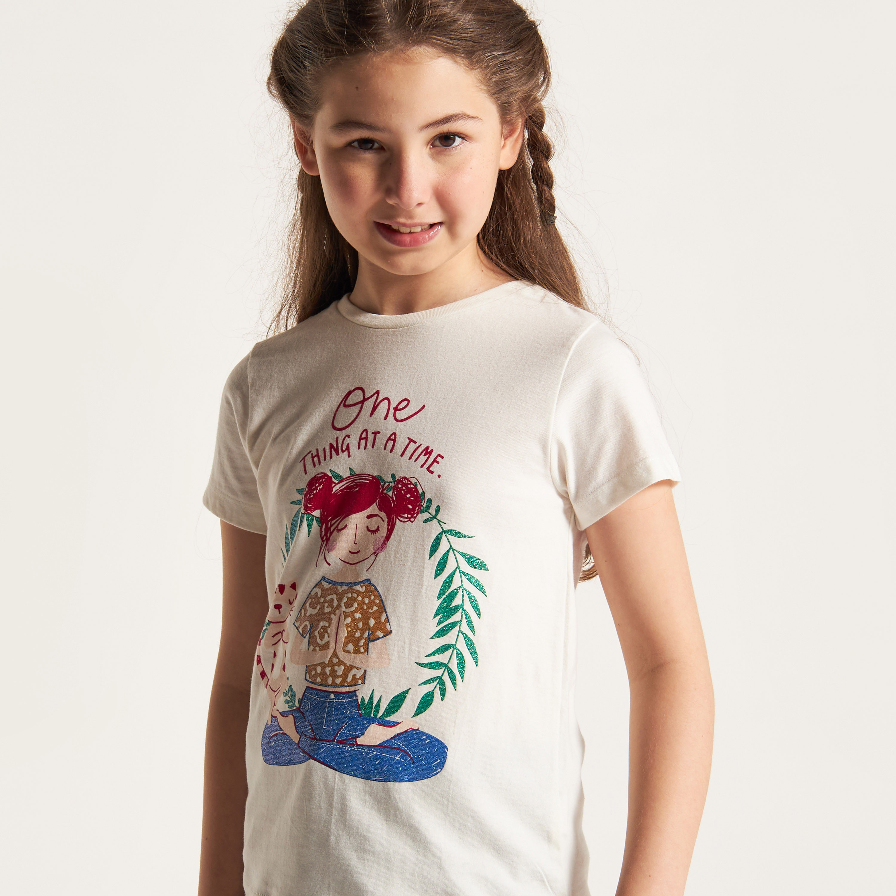 Juniors Printed T-shirt with Crew Neck and Short Sleeves-girls-clothing-schoolwear-tshirts-image-3