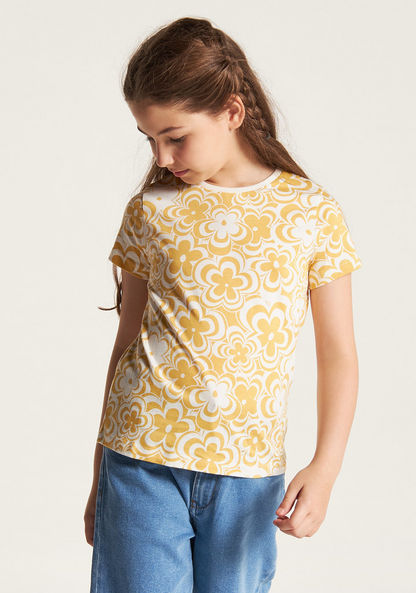 Juniors Floral Print T-shirt with Crew Neck and Short Sleeves