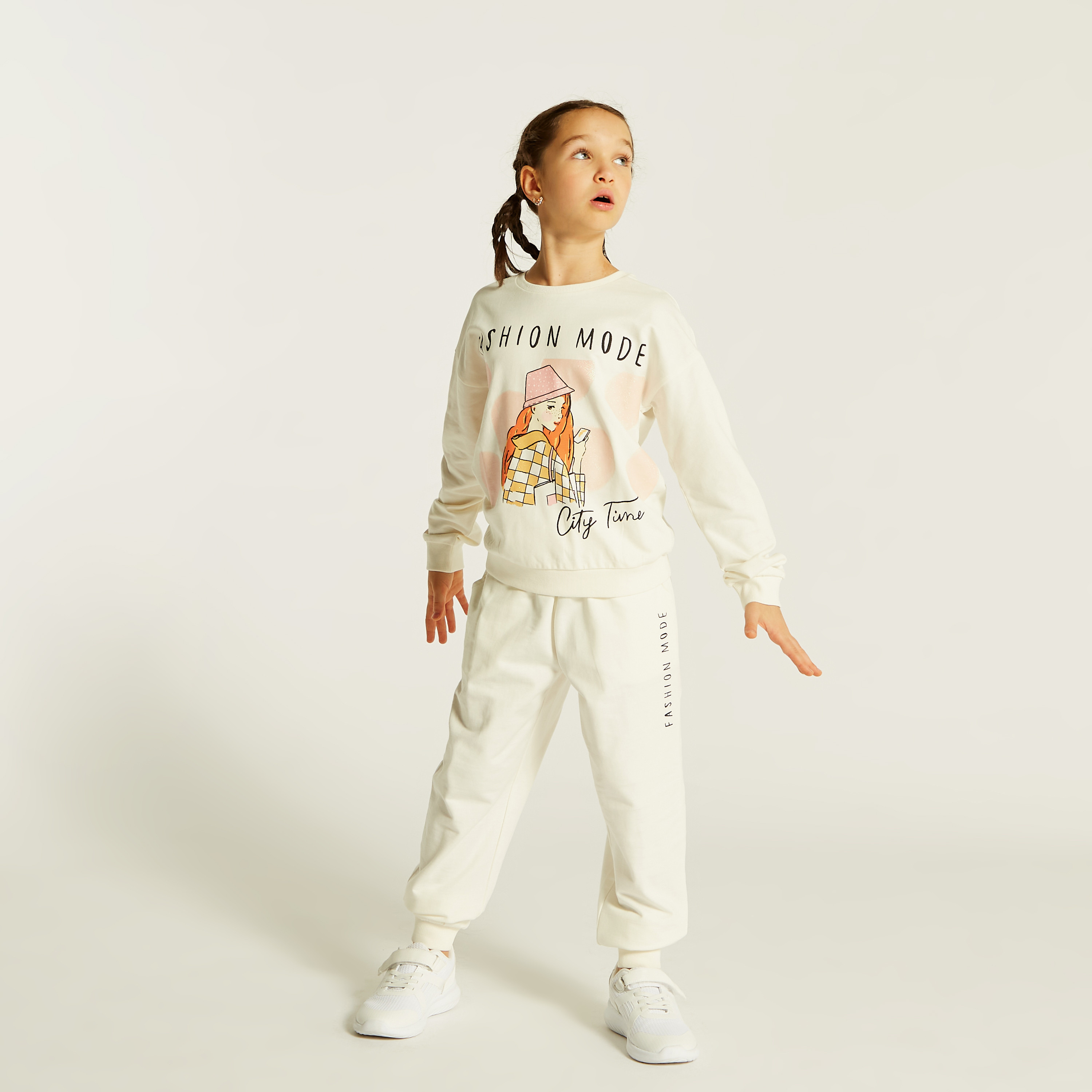 Juniors Printed Jog Pants with Drawstring Closure and Pockets-girls-clothing-bottoms-trousers-image-1