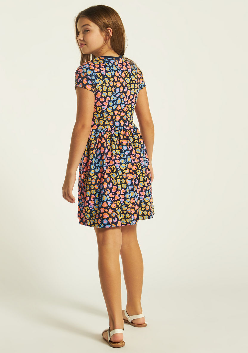 Juniors Printed Crew Neck Dress with Short Sleeves-Dresses, Gowns & Frocks-image-3