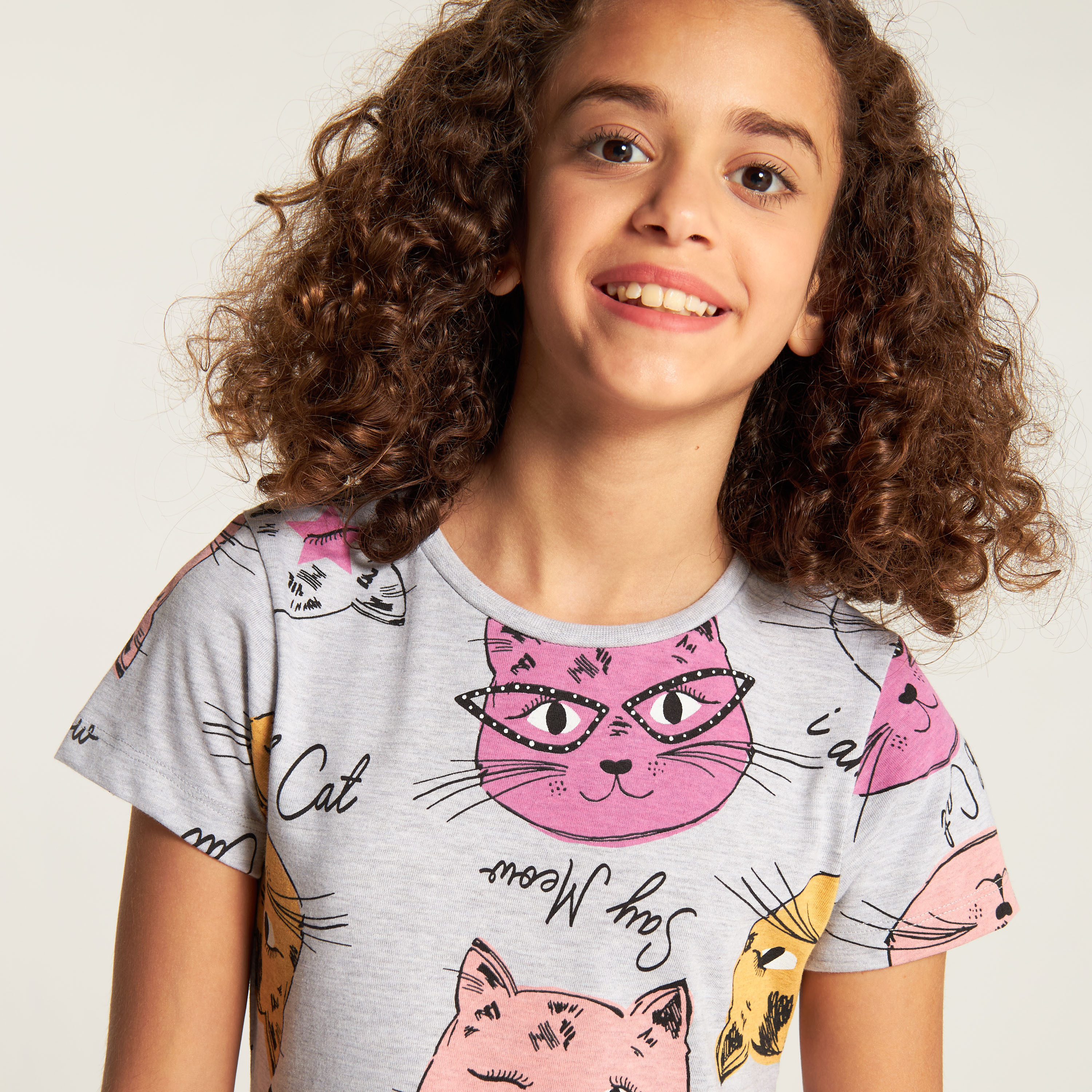 فستان إيه لاين بياقة مستديرة وأكمام قصيرة وطبعات قطة من جونيورز-girls-clothing-dressesandjumpsuits-image-2