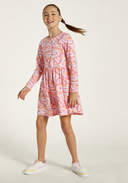 Juniors Printed Dress with Round Neck and Long Sleeves