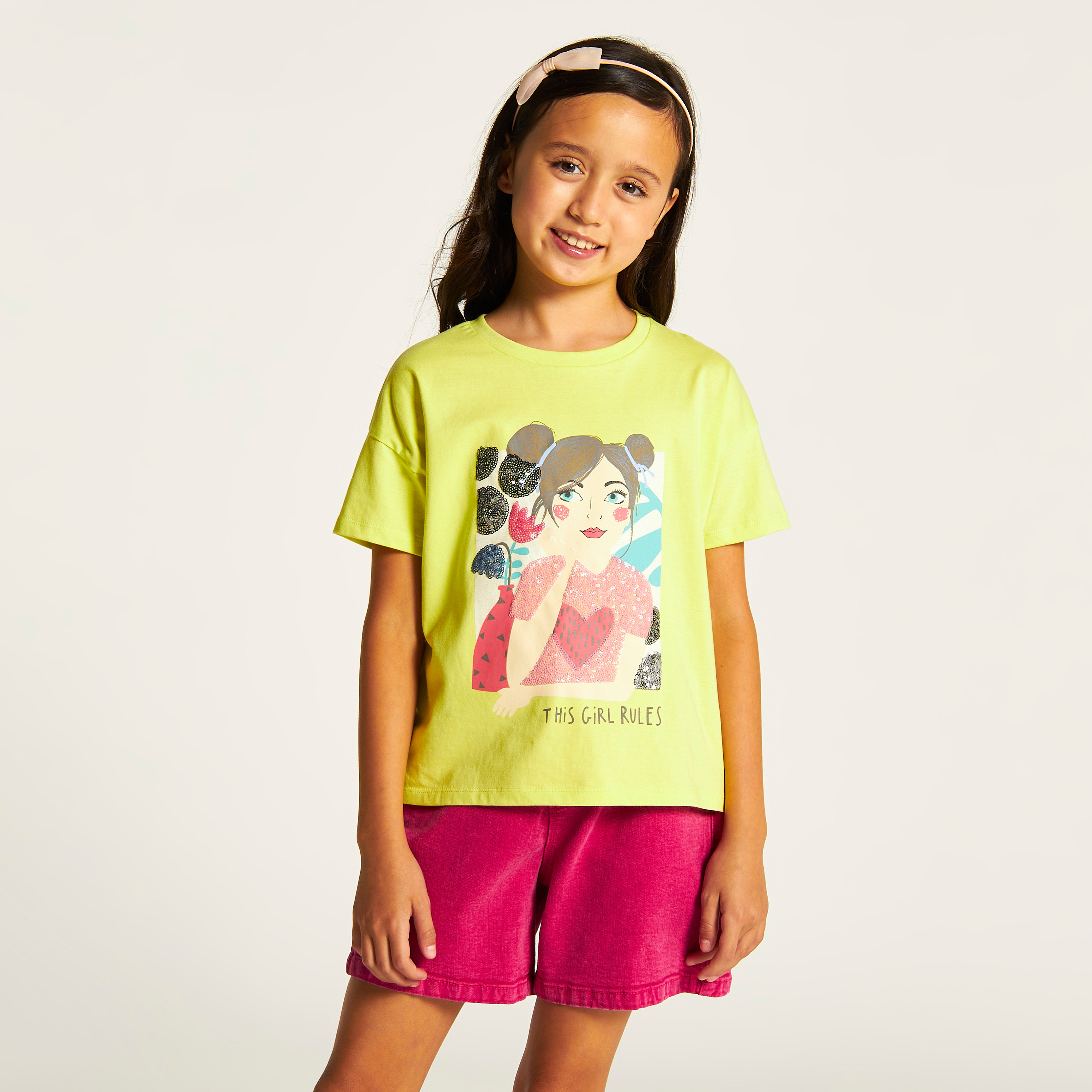 تيشيرت مزين بالترتر بياقة ضيقة وأكمام قصيرة من جونيورز-girls-clothing-schoolwear-tshirts-image-2