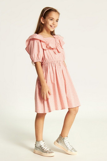 Juniors Printed Square Neck Dress with Short Sleeves and Ruffle Detail