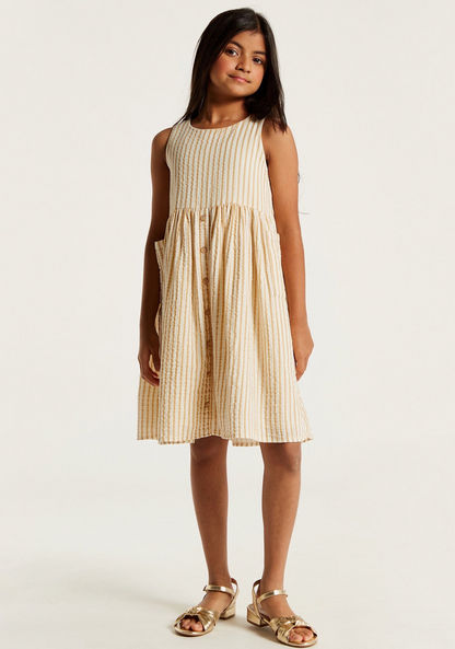 Striped Sleeveless Dress with Round Neck and Button Closure