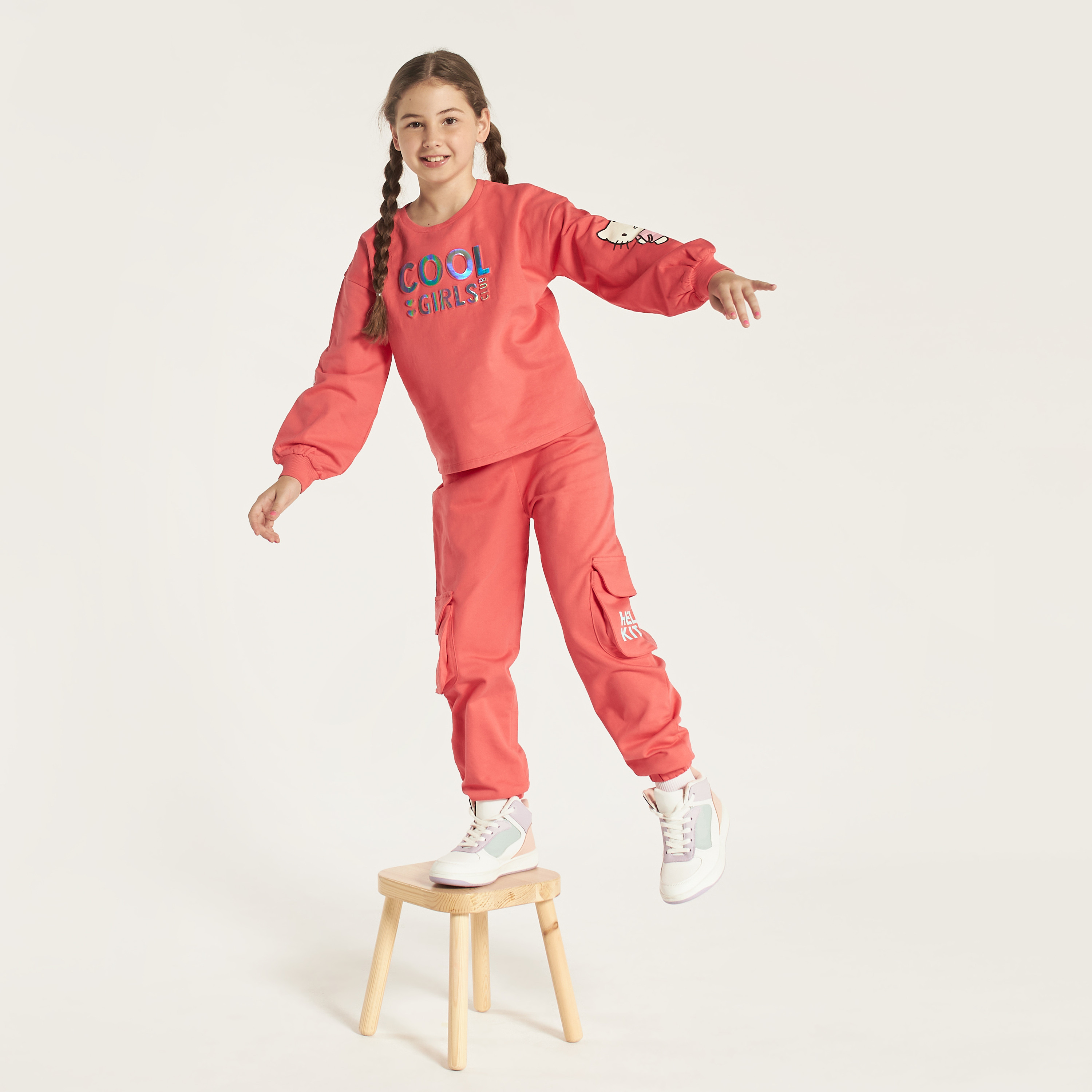 Sanrio Hello Kitty Print Joggers with Drawstring Closure and Pockets-girls-clothing-bottoms-joggersandtrackpants-image-1