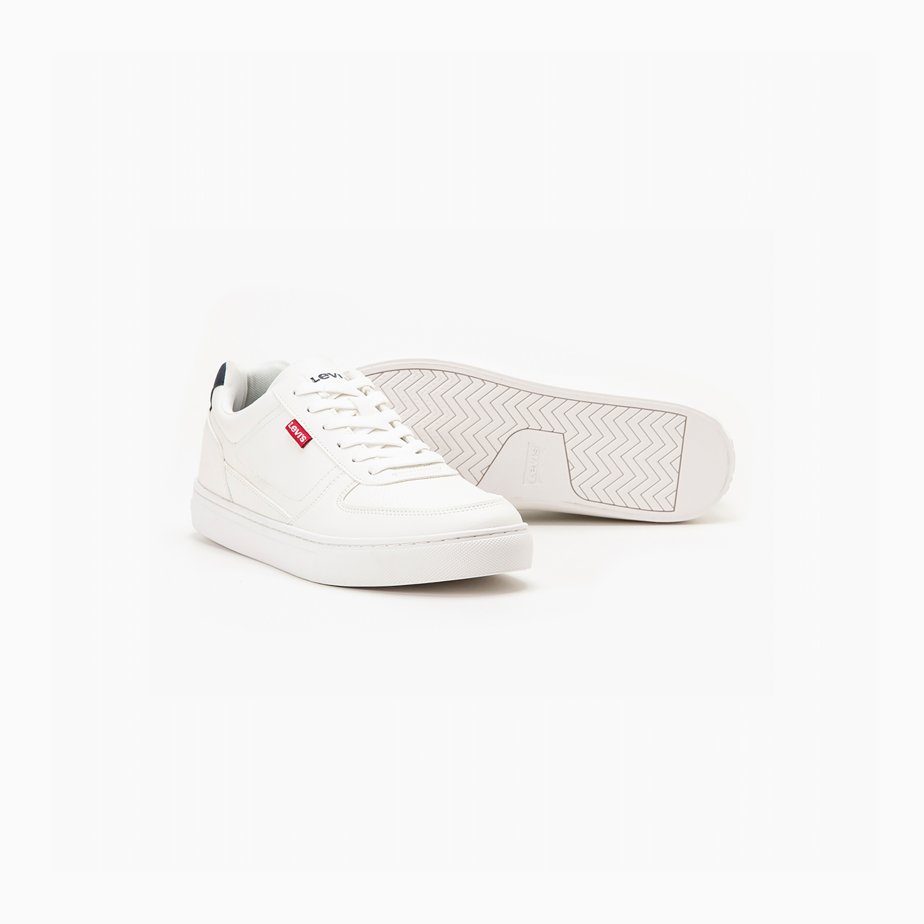  D75200004 | حذاء سنيكرز من ليفايز برباط علوي منخفض للرجال -men-shoes-sneakers-image-4