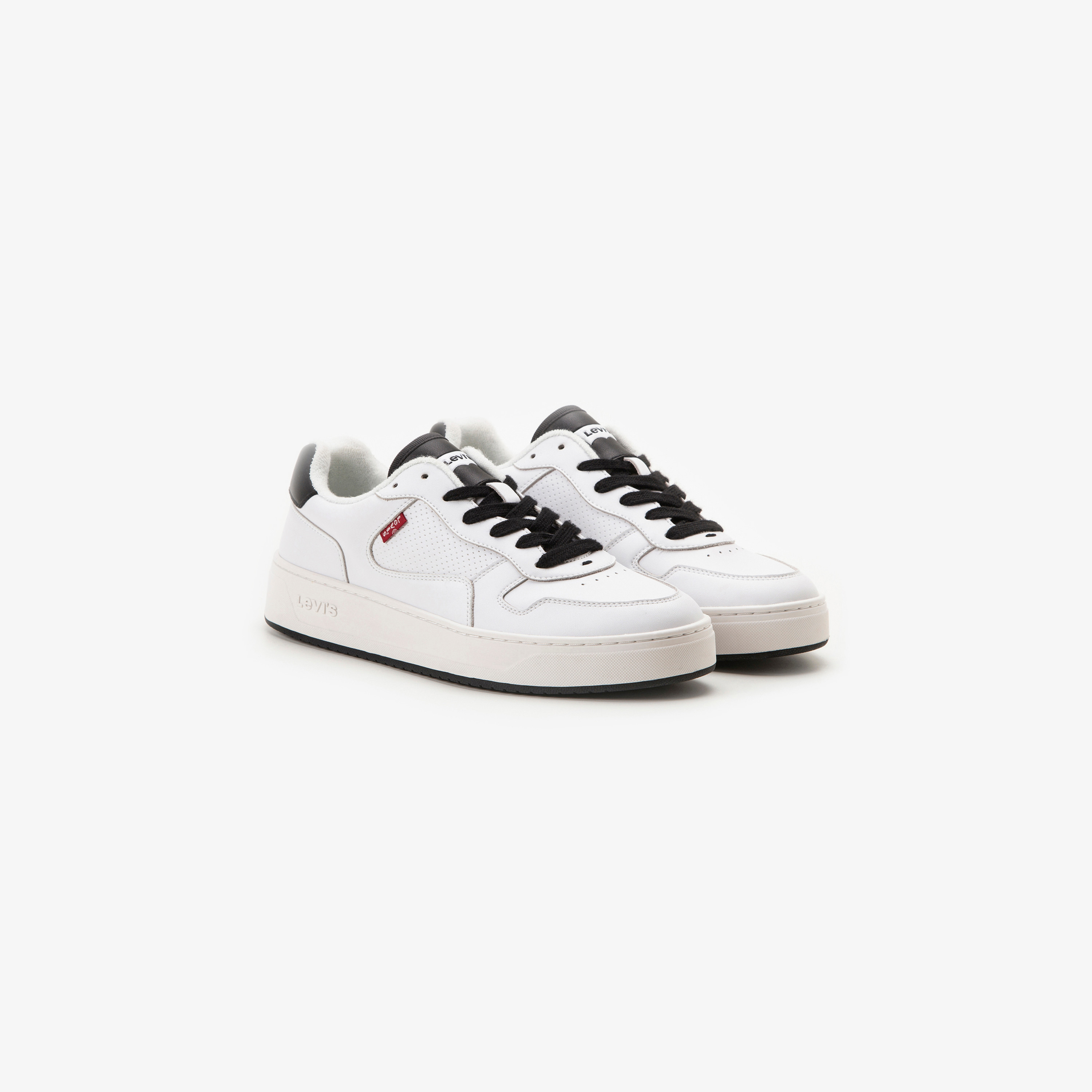 Best levi's for store sneakers