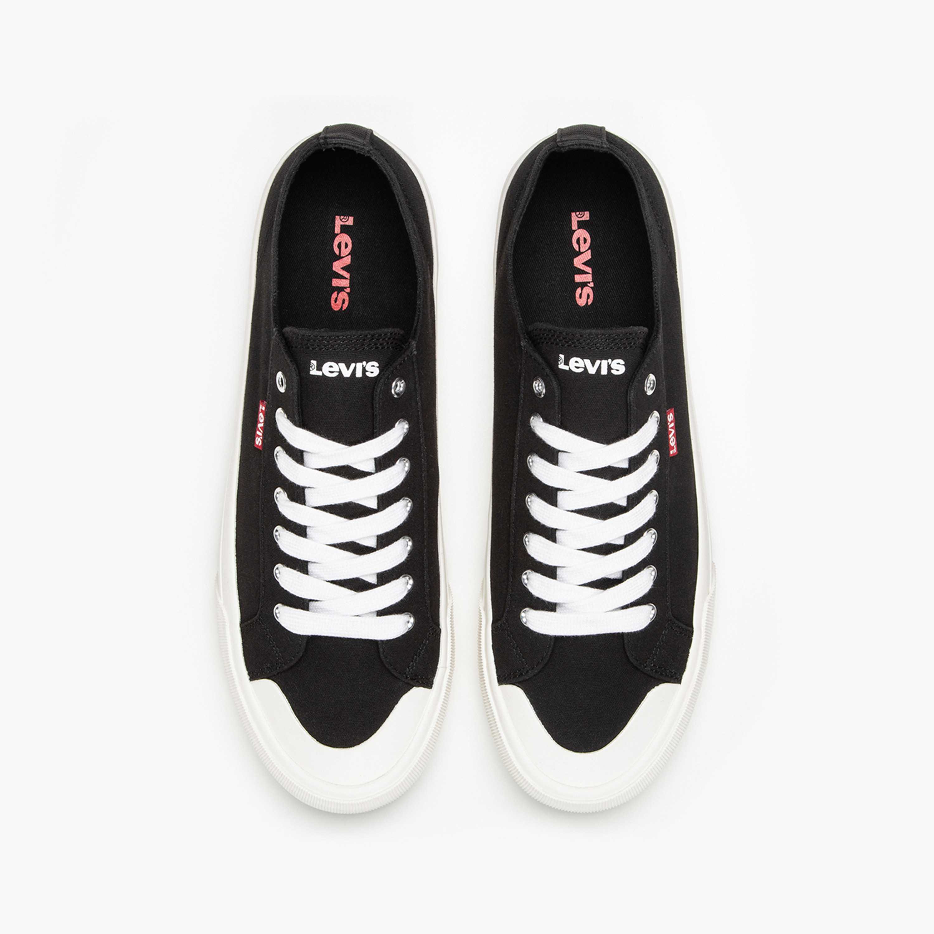 حذاء رياضي من ليفايز هيرنانديز برباط علوي منخفض للرجال D75310001-men-shoes-sneakers-image-3