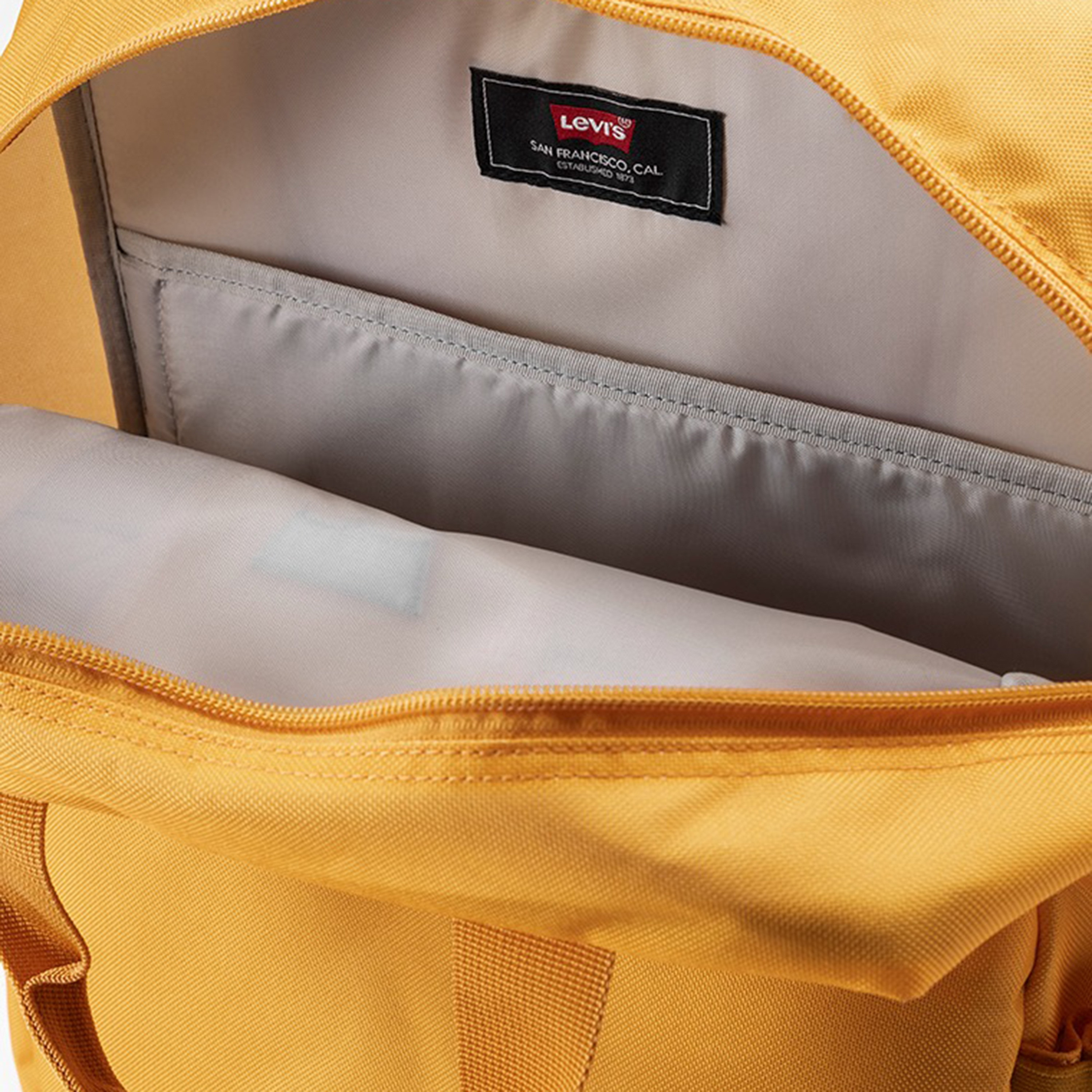 حقيبة ظهر سادة بمقبض مزدوج وسحاب إغلاق وأحزمة قابلة للتعديل من ليفايس-travel-luggagesandbags-backpacks-image-8