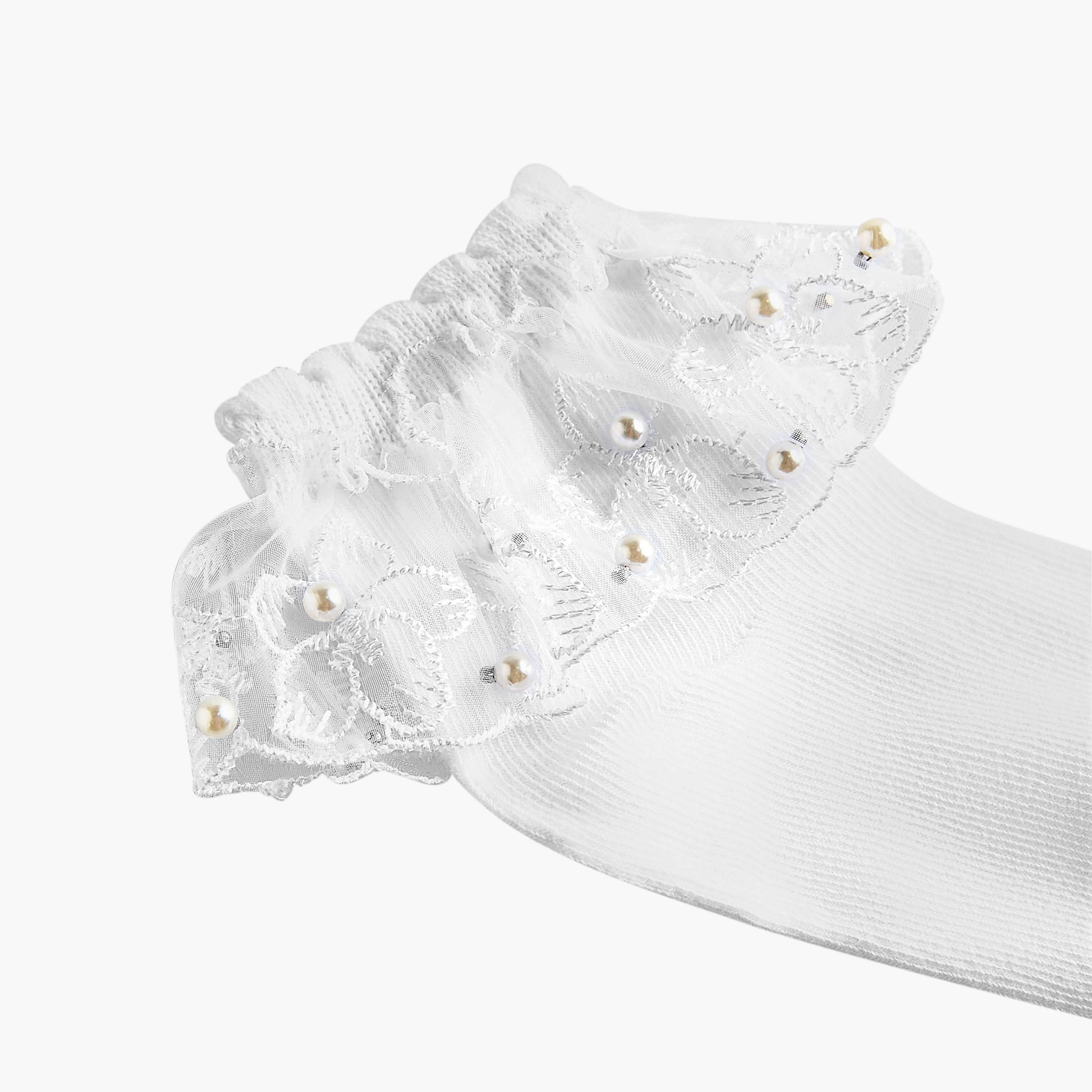 طقم جوارب 3 أزواج بتفاصيل كشكش مطرّزة للبنات من سيليست-girls-accessories-socks-image-3